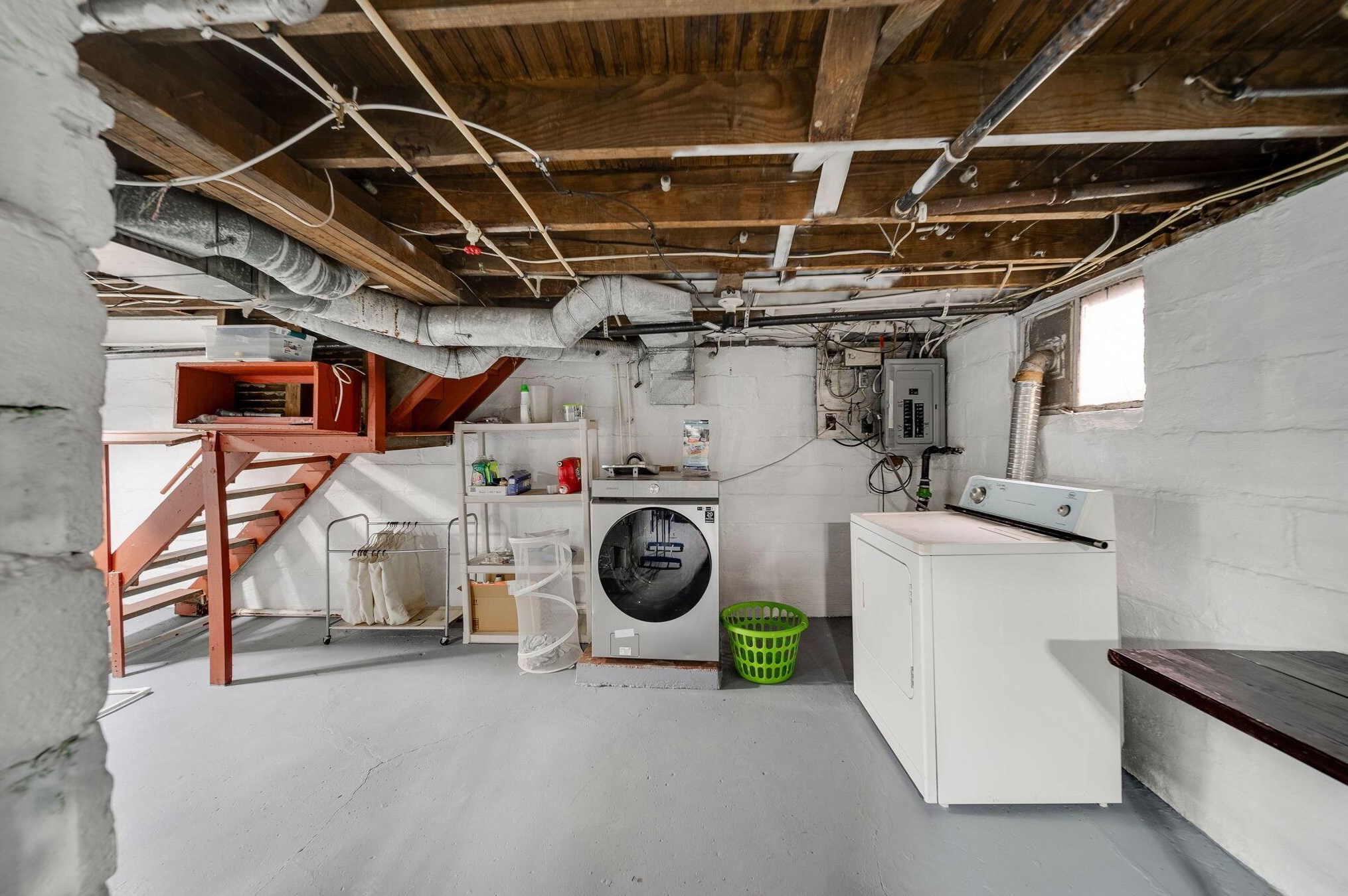 133 Westmoor Ave, Columbus OH  43204-1350 exterior