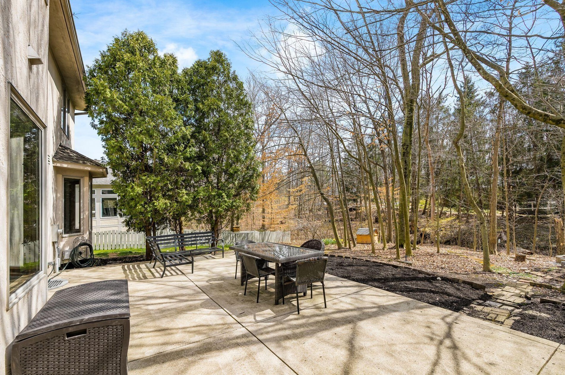 6371 Lake Trail Dr, Westerville OH  43082-8766 exterior