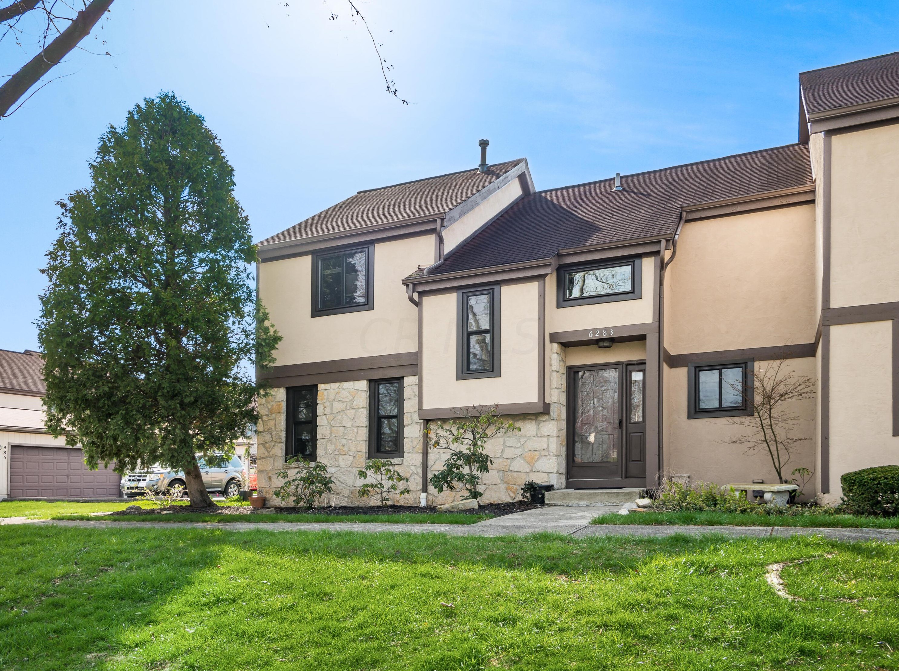 6283 Billington Dr, Columbus OH 43213-3479 exterior