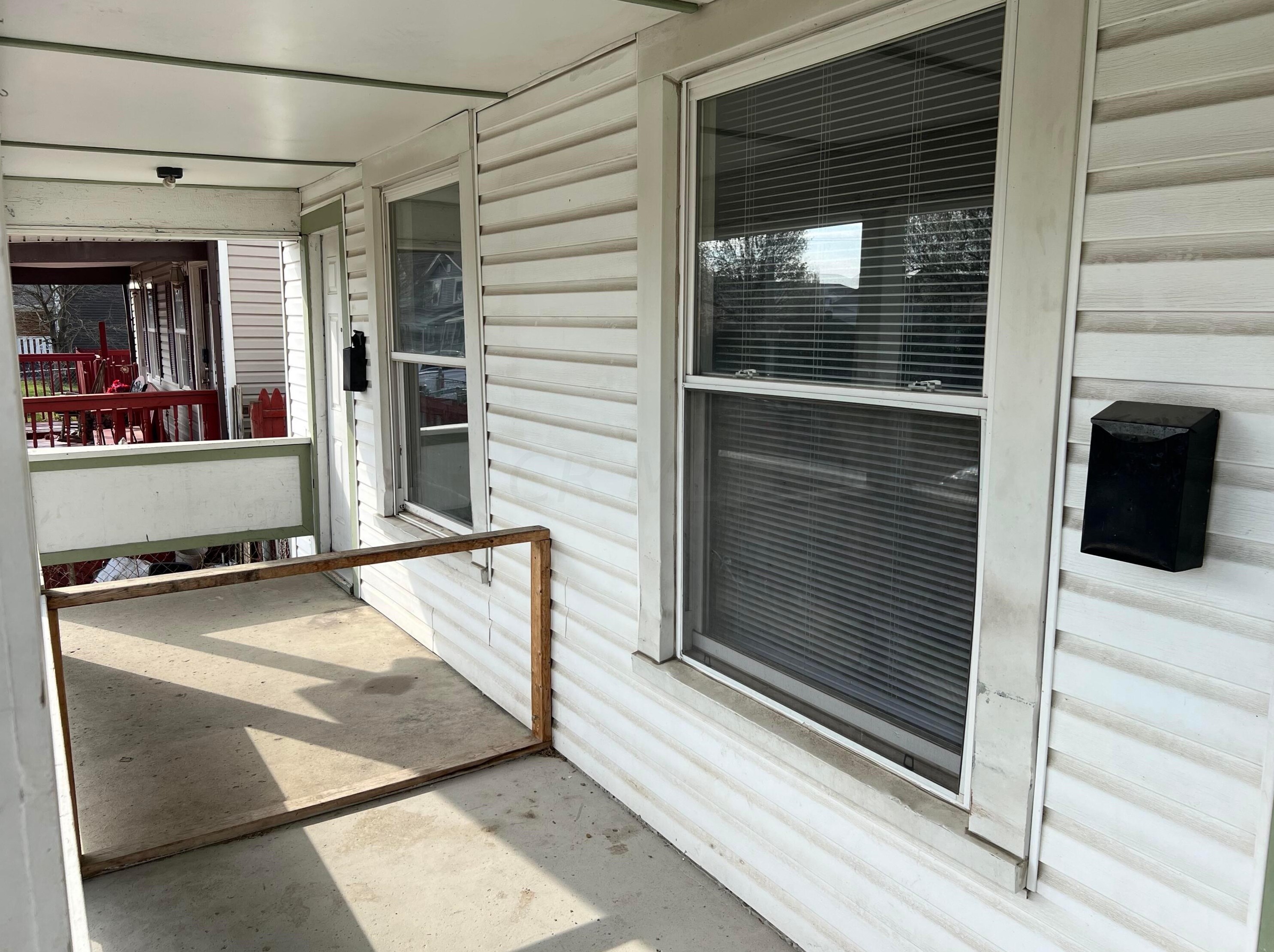 494 Olpp Ave, Columbus OH  43207-2065 exterior