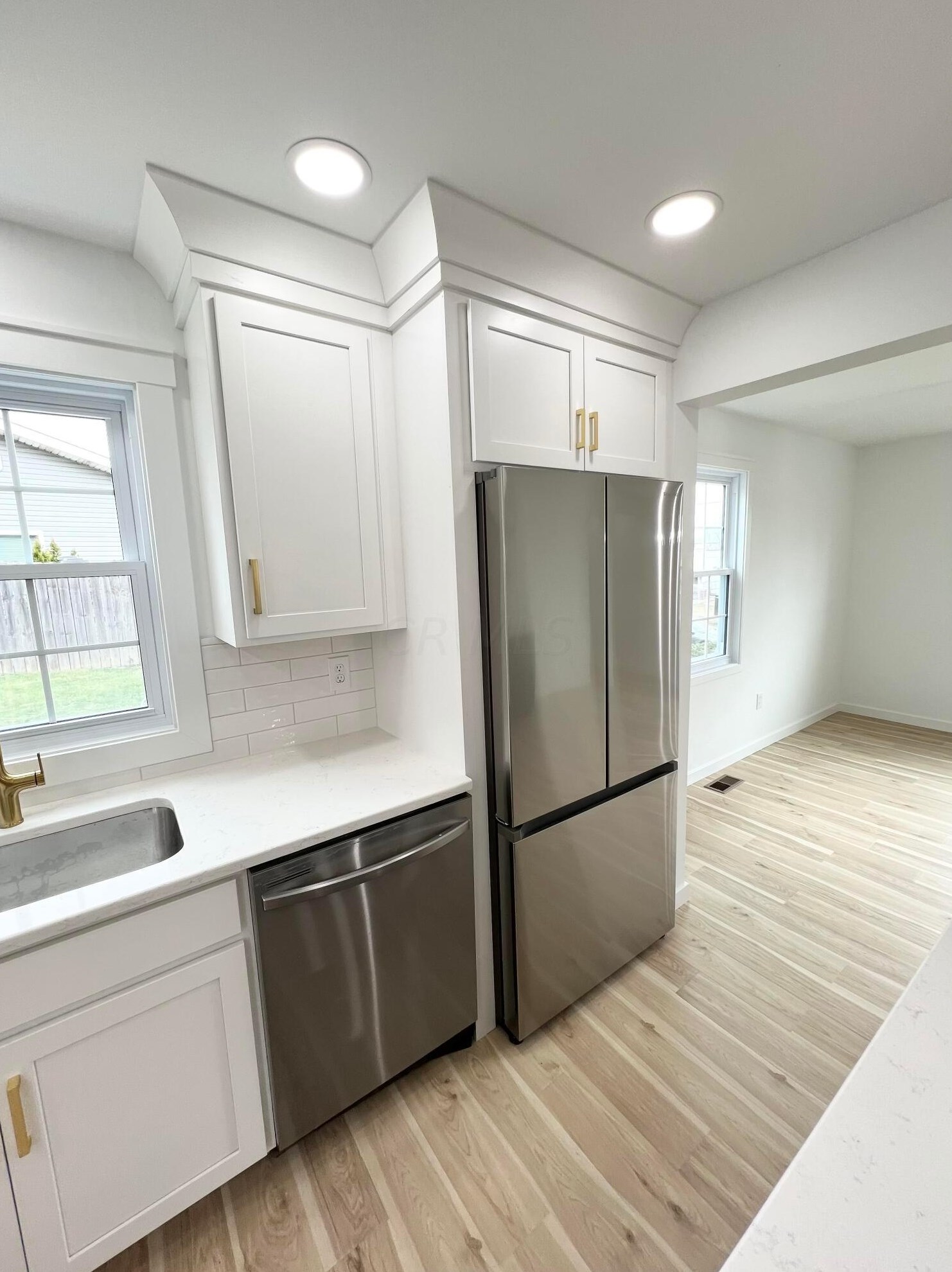 612 Oakland Ave, Washington Ch OH  43160-1058 exterior