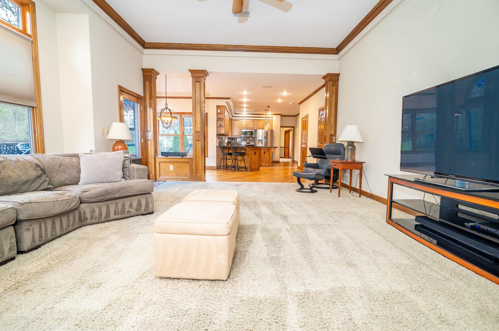 4861 Carrigan Ridge Dr, Dublin OH  43017-8617 exterior