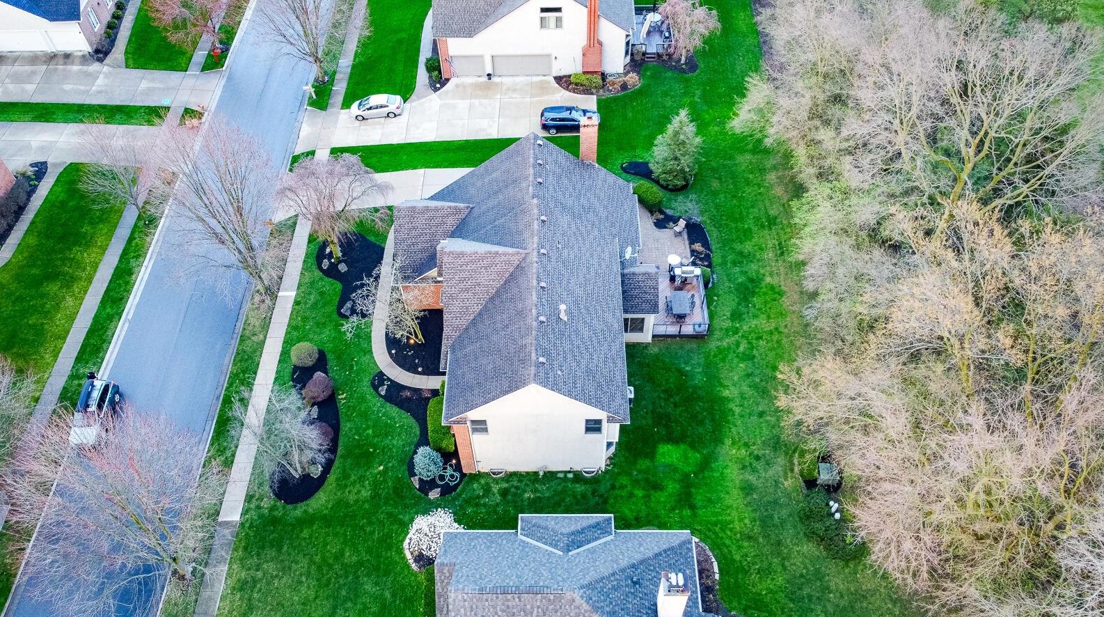 4861 Carrigan Ridge Dr, Dublin OH  43017-8617 exterior