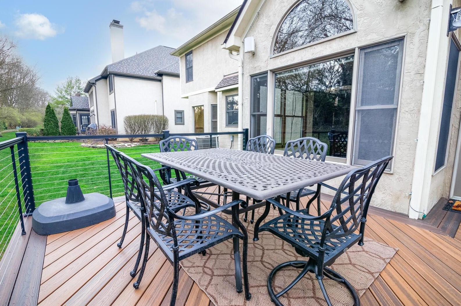 4861 Carrigan Ridge Dr, Dublin OH  43017-8617 exterior