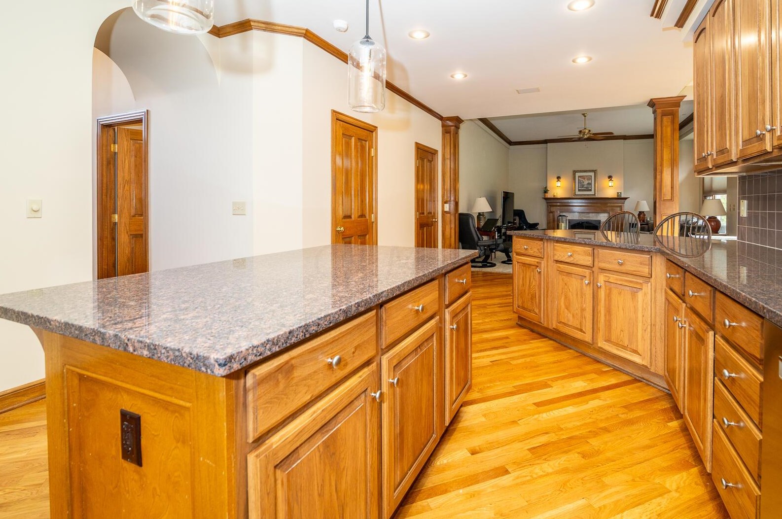 4861 Carrigan Ridge Dr, Dublin OH  43017-8617 exterior