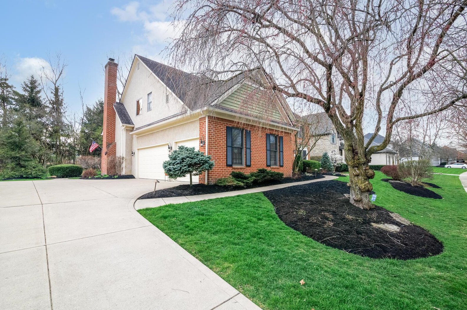 4861 Carrigan Ridge Dr, Dublin OH  43017-8617 exterior