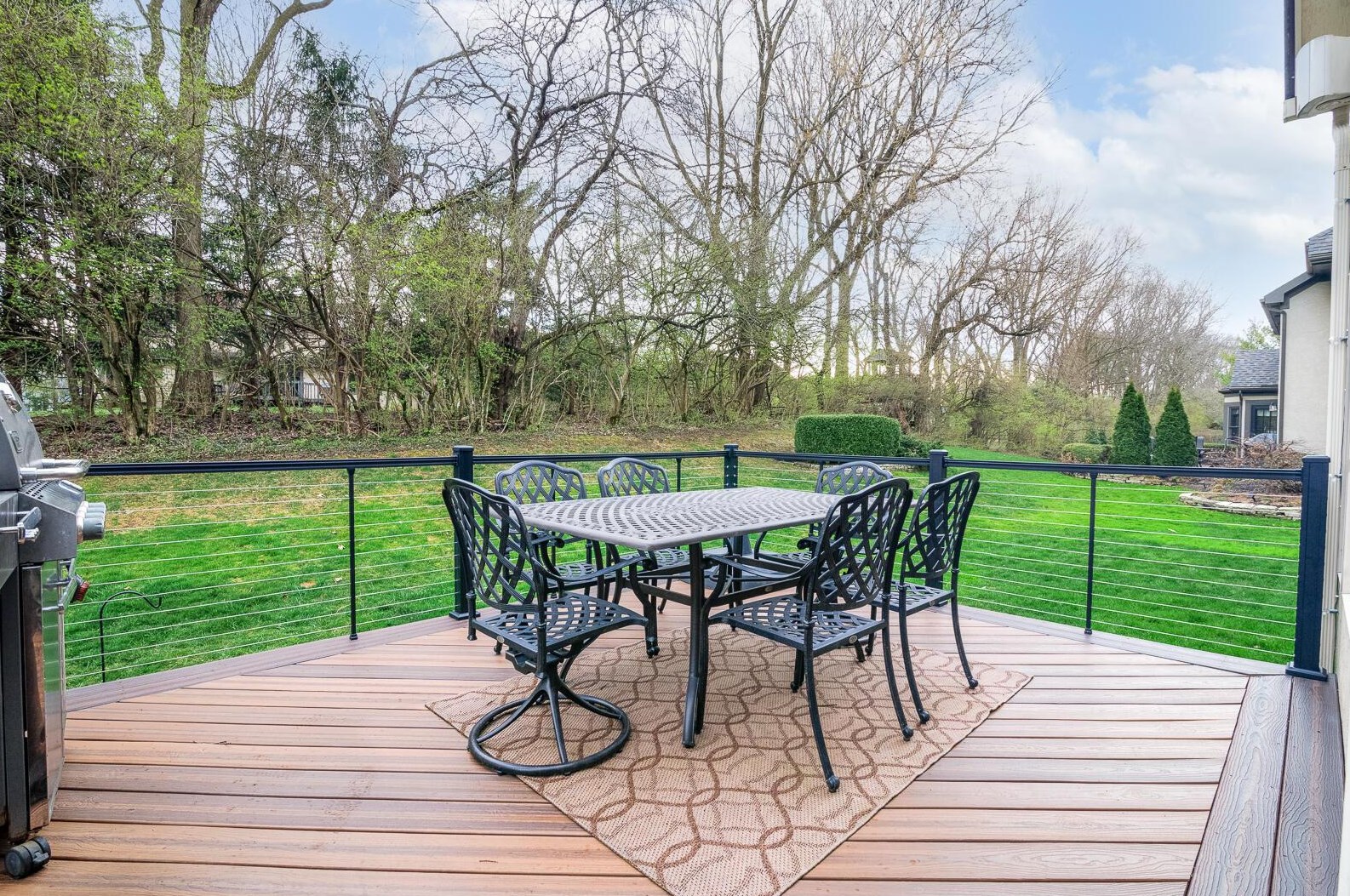 4861 Carrigan Ridge Dr, Dublin OH  43017-8617 exterior