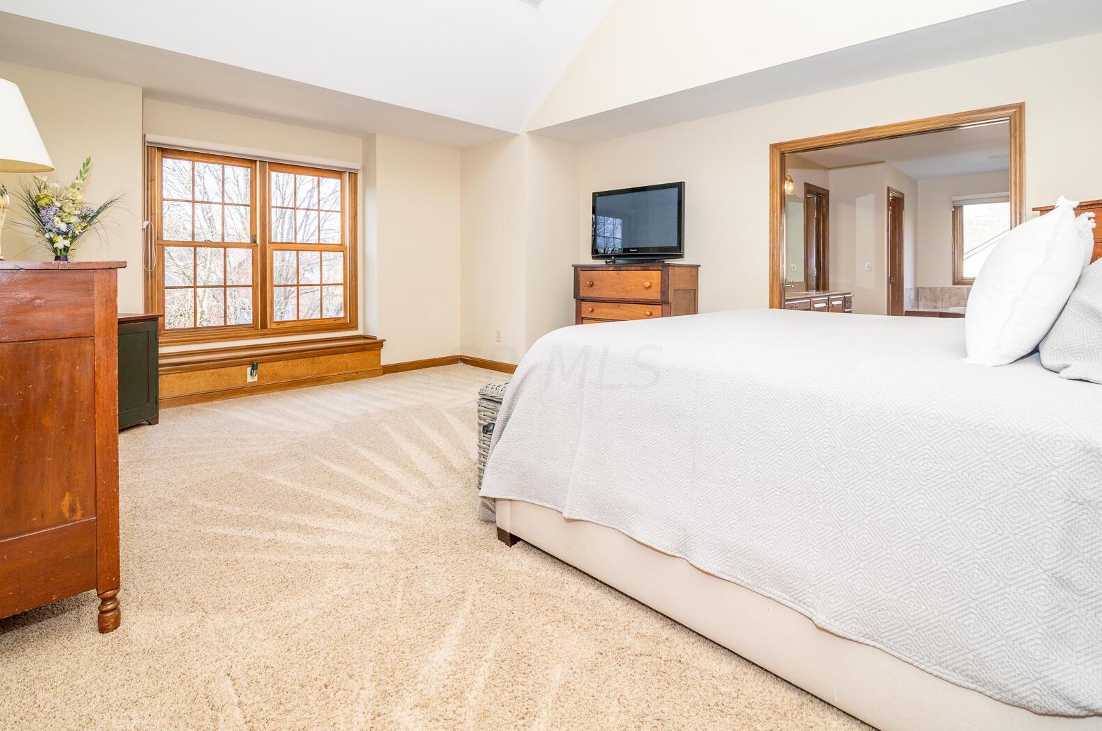 4861 Carrigan Ridge Dr, Dublin OH  43017-8617 exterior