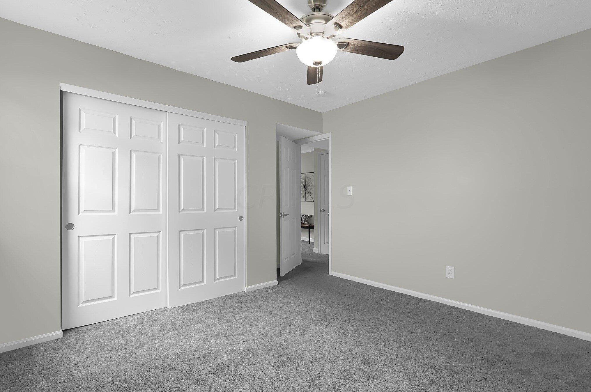 5404 Aqua St, Columbus OH  43229-3916 exterior