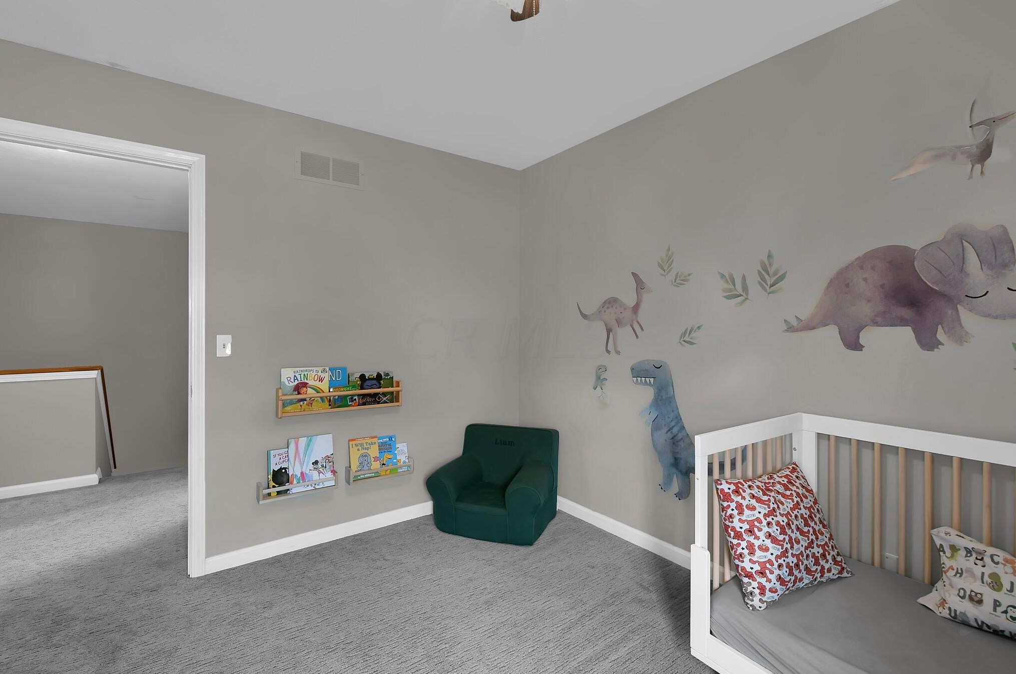 549 Gahanna Highlands Dr, Columbus OH 43230-7016 exterior