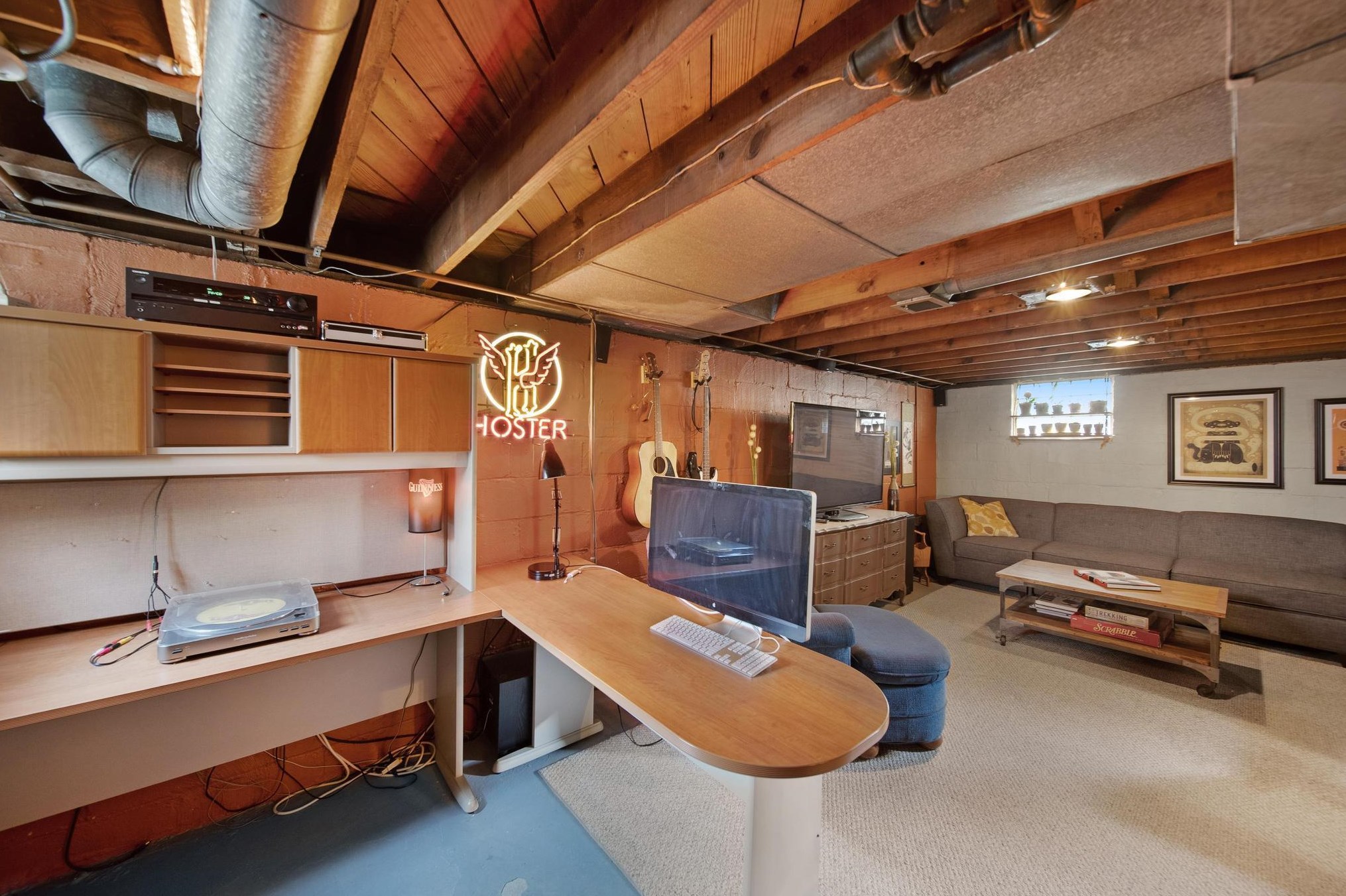 39 Torrence Rd, Columbus OH 43214-3819 exterior