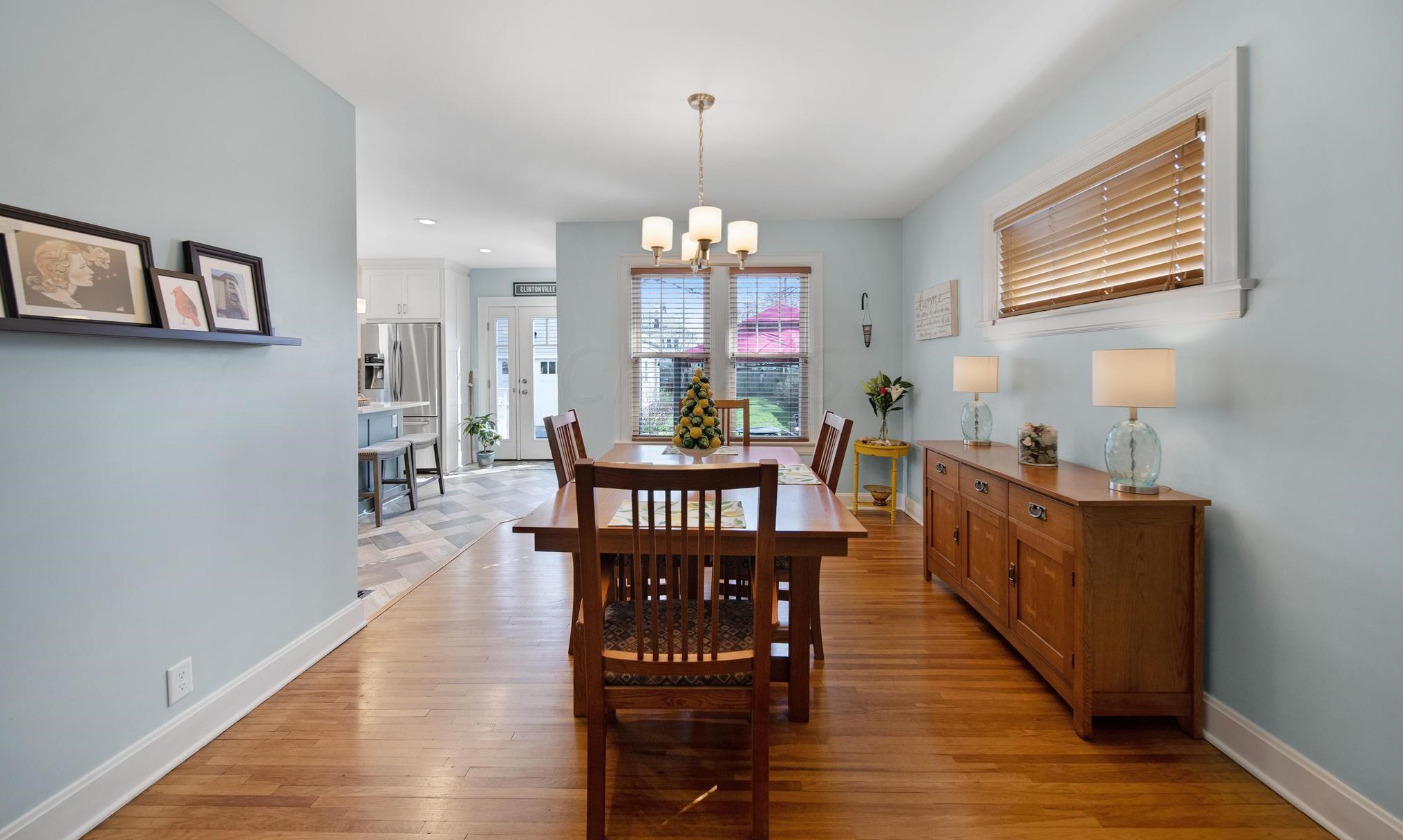 39 Torrence Rd, Columbus OH 43214-3819 exterior