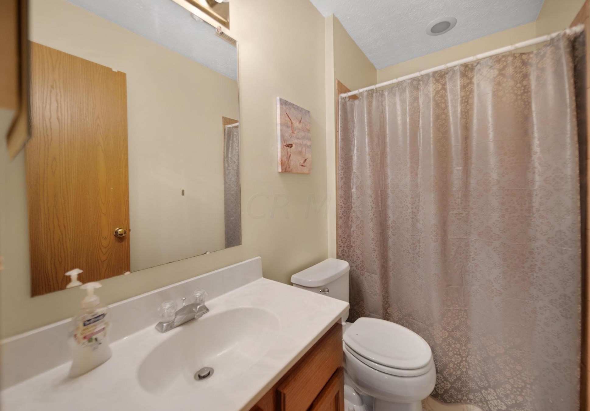 6288 Wrothston Dr, Columbus OH  43228-9247 exterior