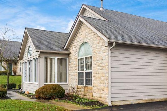 5778 Ravine Creek Dr, Darbydale OH  43123-8595 exterior