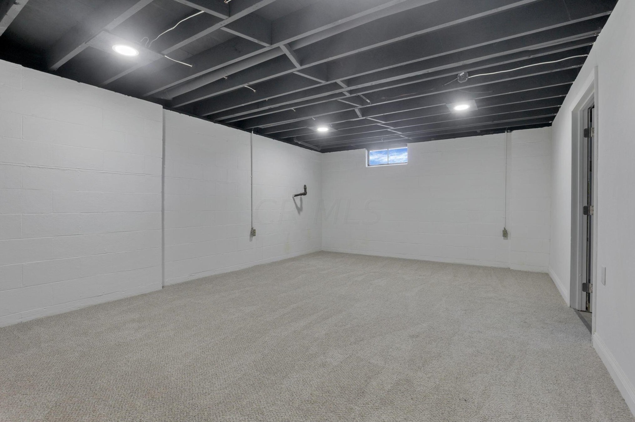 502 Westmoor Ave, Columbus OH  43204-2014 exterior