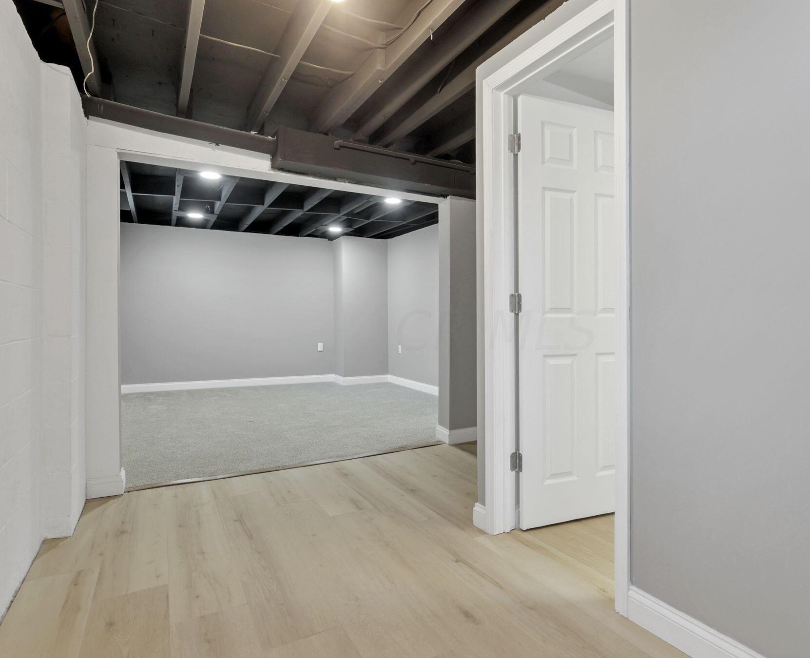 502 Westmoor Ave, Columbus OH  43204-2014 exterior