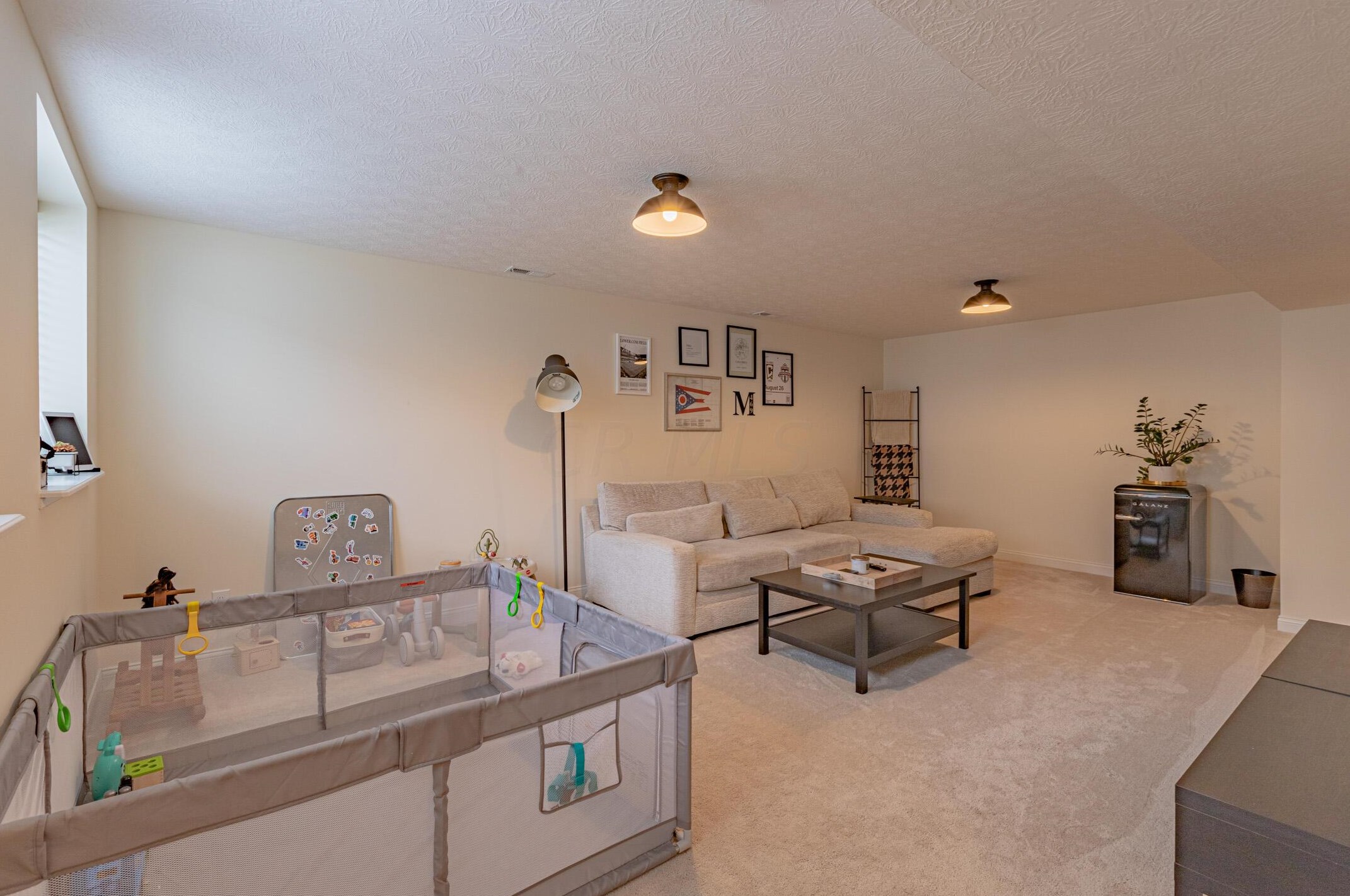 6175 Dajana Dr, Westerville OH  43081 exterior