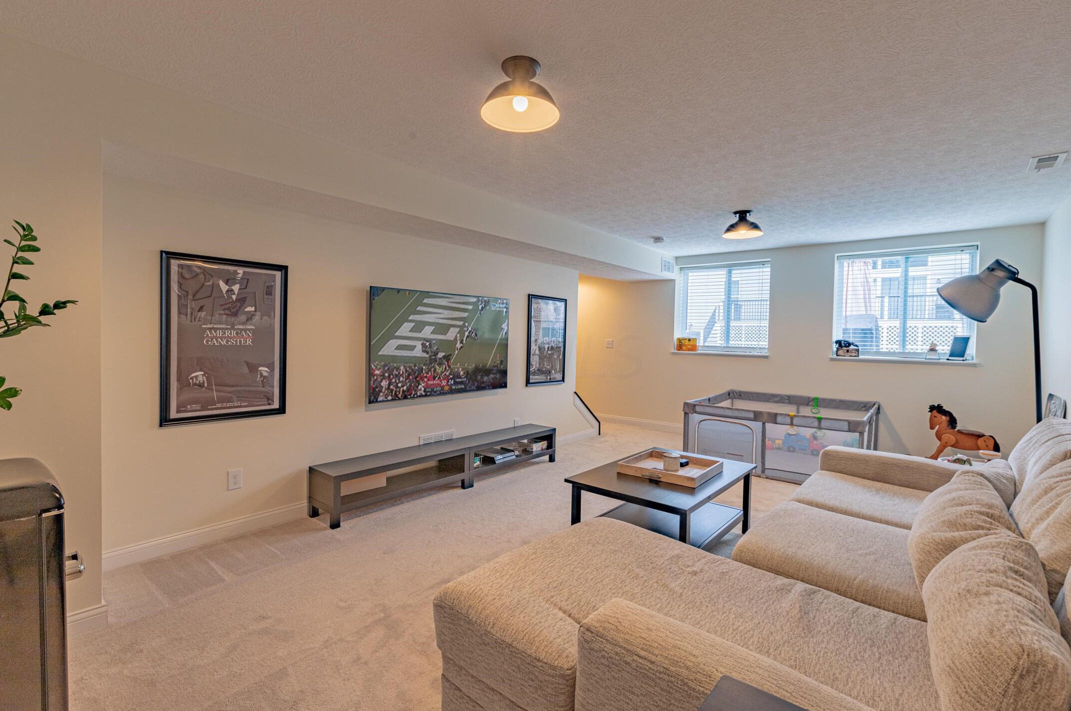 6175 Dajana Dr, Westerville OH  43081 exterior