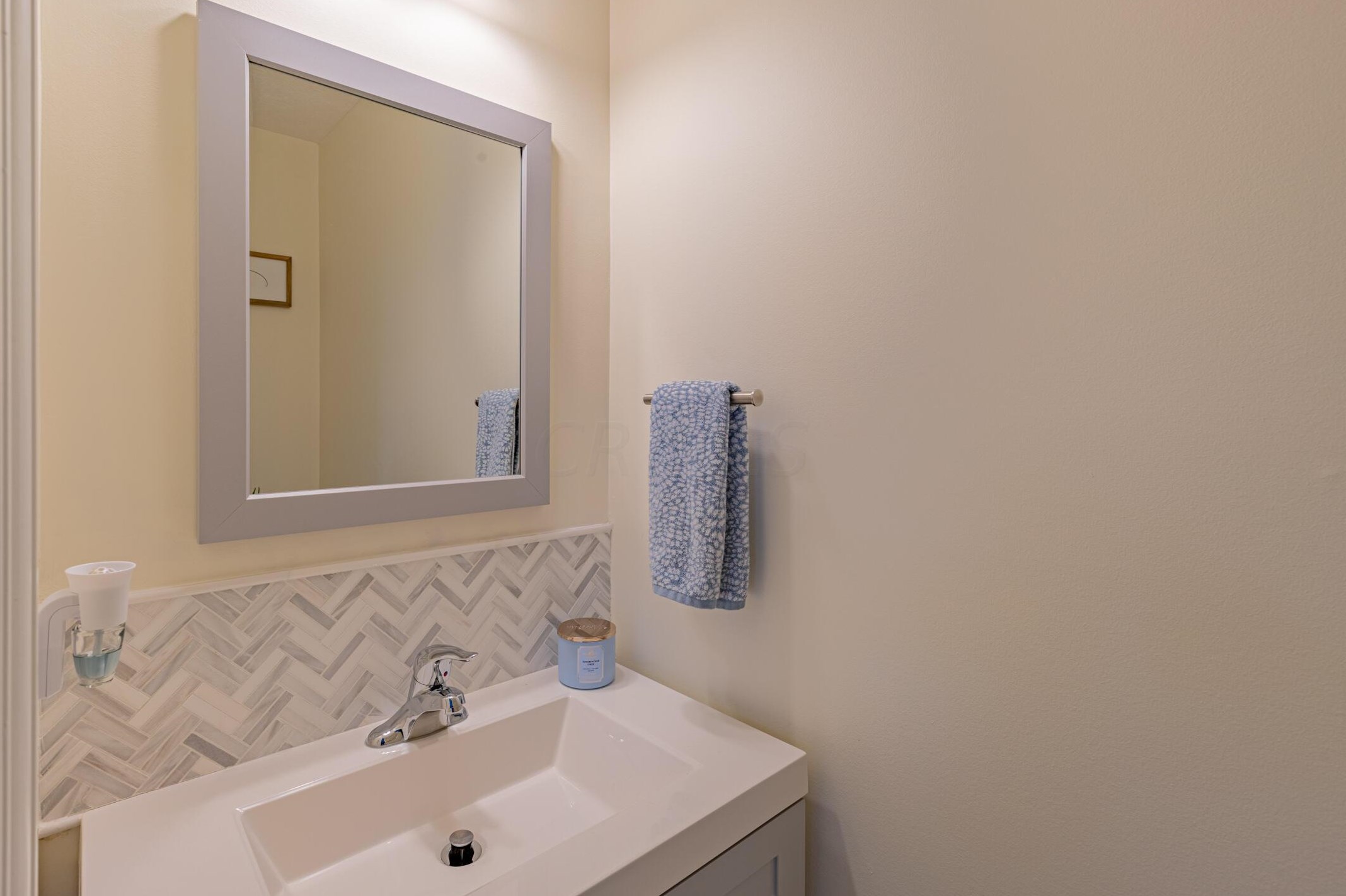 6175 Dajana Dr, Westerville OH  43081 exterior