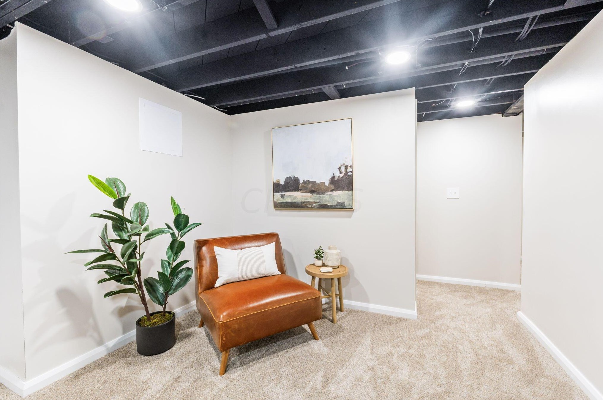 1081 Racine Ave, Columbus OH  43204-2720 exterior