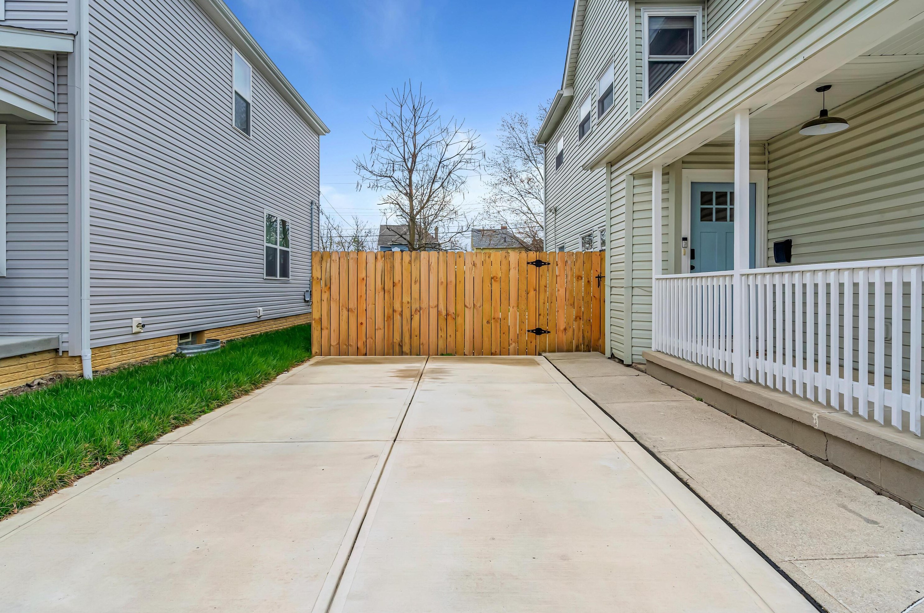 663 3rd Ave, Columbus OH  43201-3722 exterior