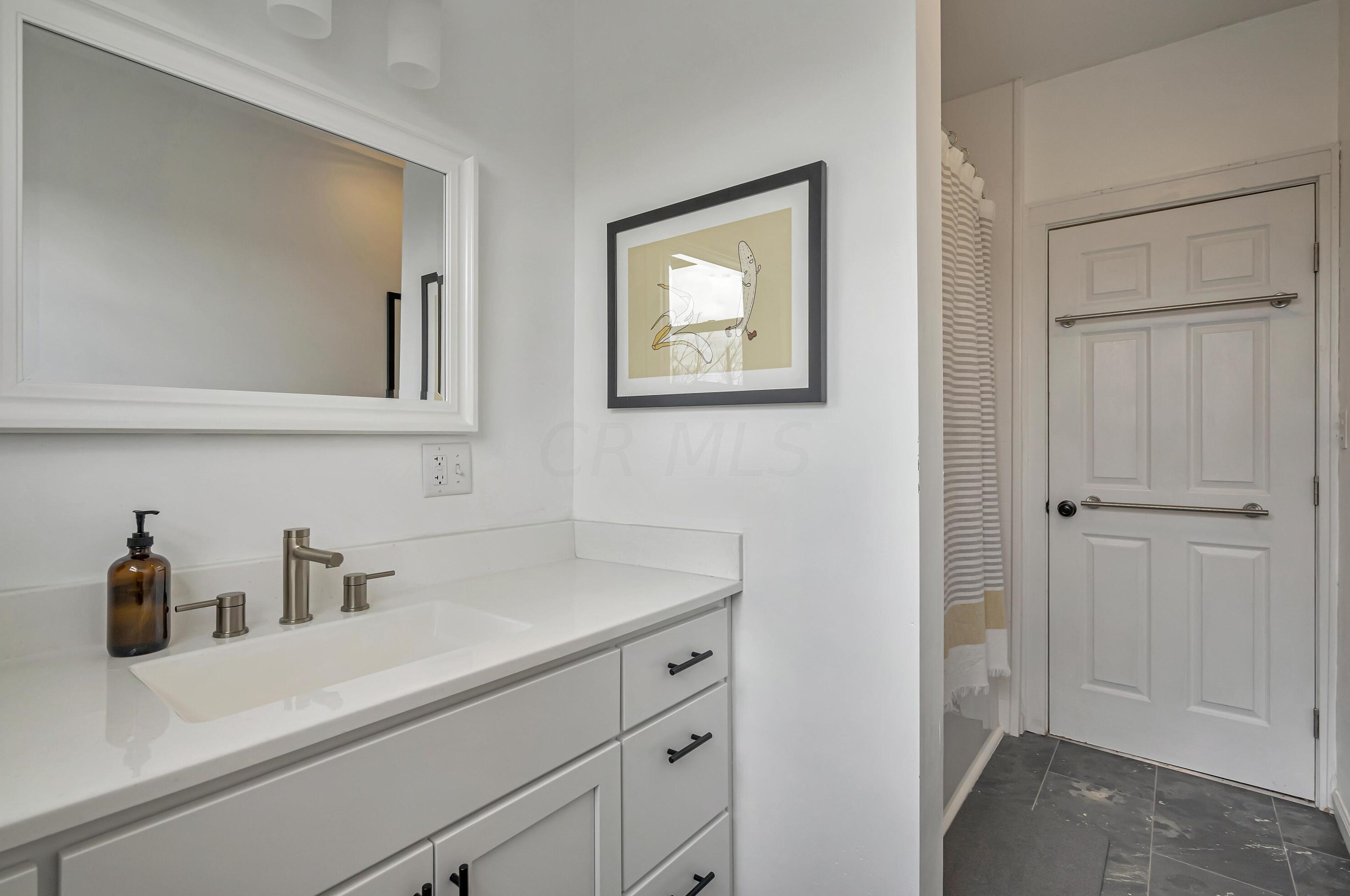 663 3rd Ave, Columbus OH  43201-3722 exterior