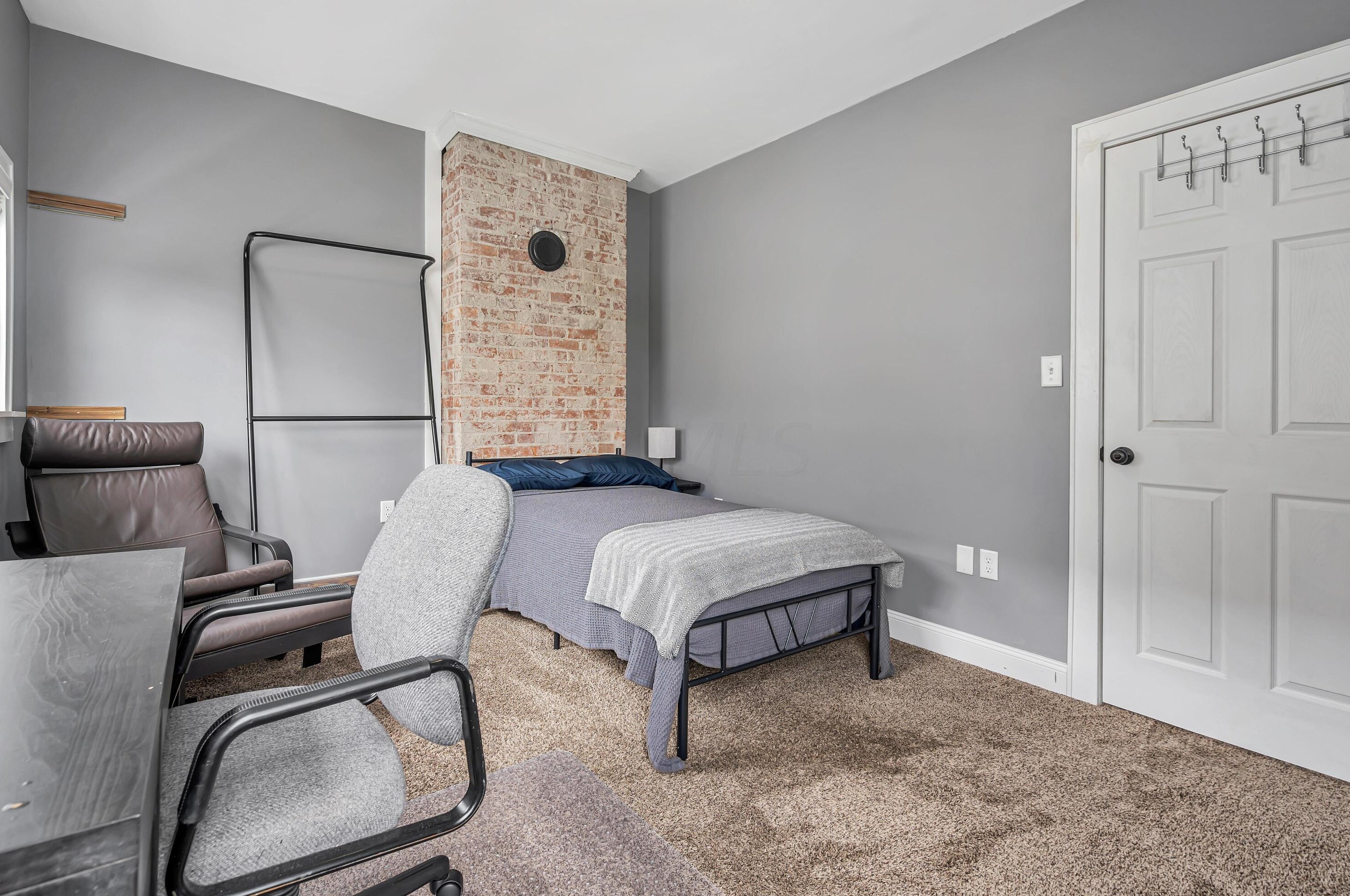 663 3rd Ave, Columbus OH  43201-3722 exterior