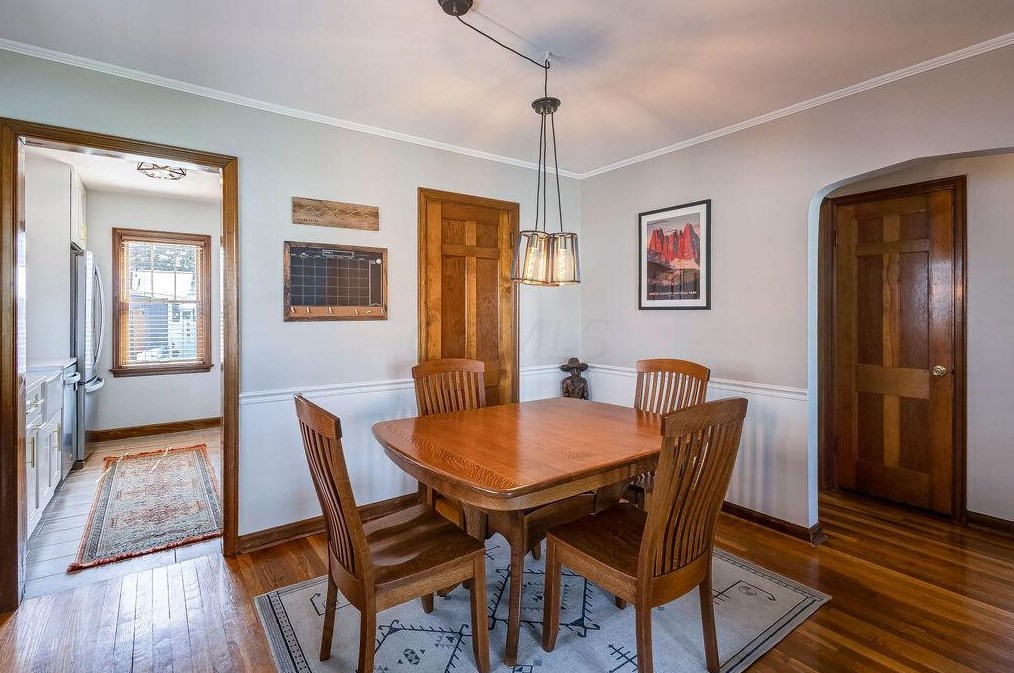 229 Jeffrey Pl, Columbus OH  43214-1705 exterior