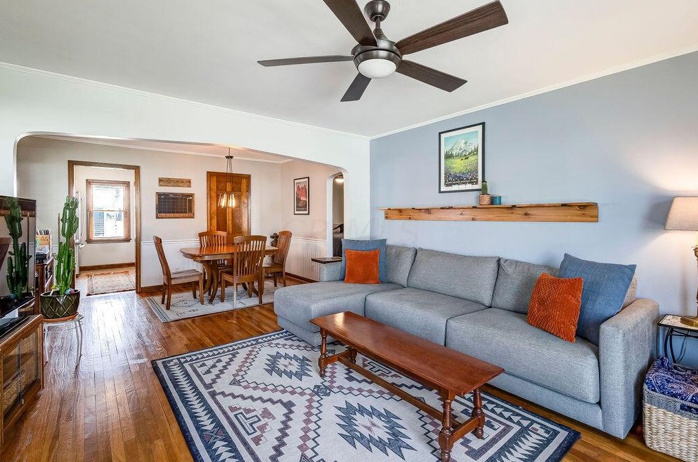 229 Jeffrey Pl, Columbus OH  43214-1705 exterior