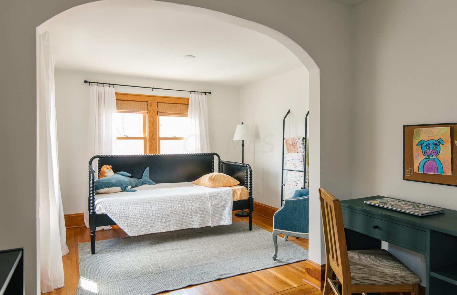 463 Tibet Rd, Columbus OH  43202-2231 exterior