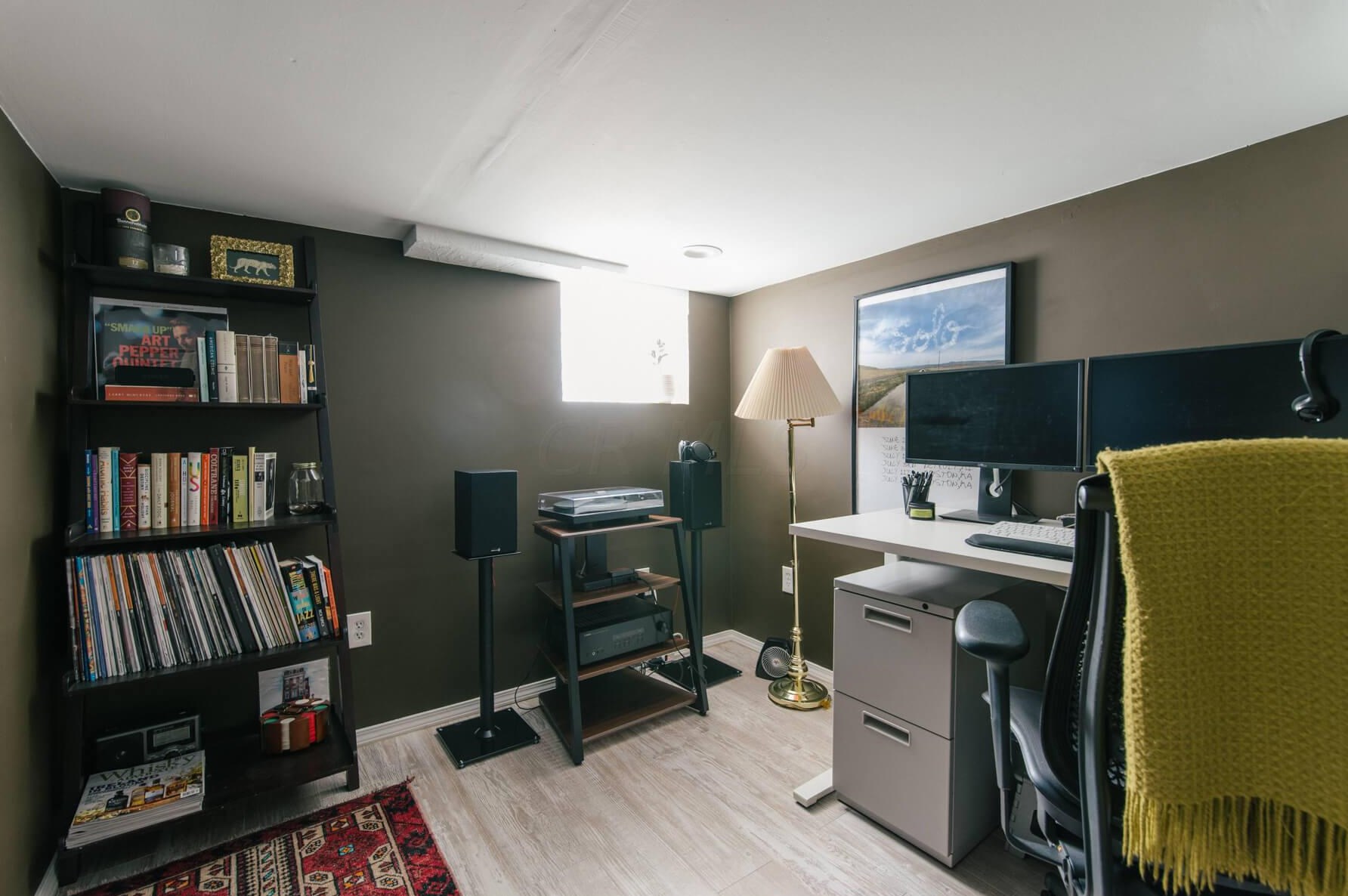 463 Tibet Rd, Columbus OH  43202-2231 exterior