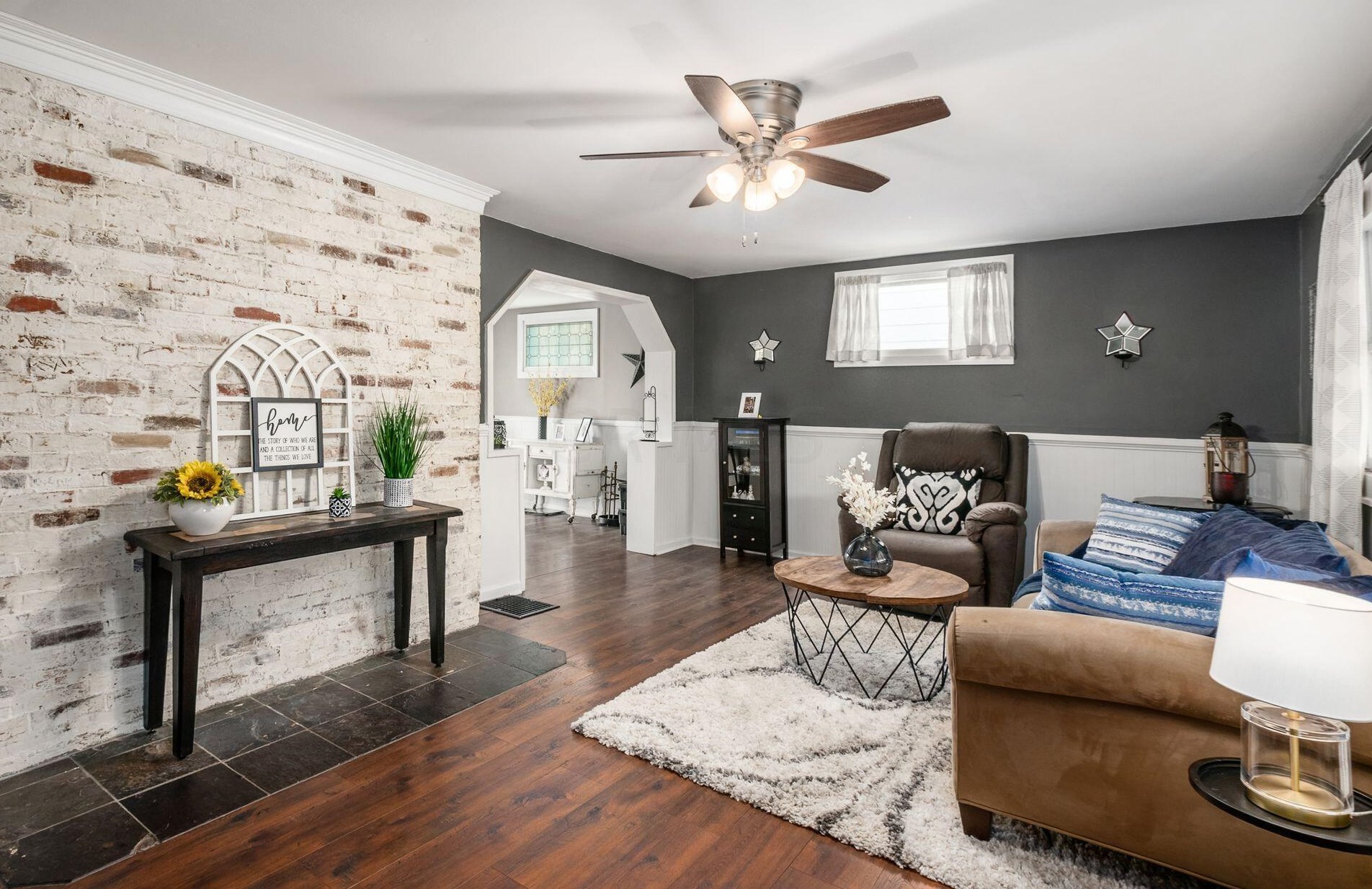 596 Townsend Ave, Columbus OH 43223-1825 exterior