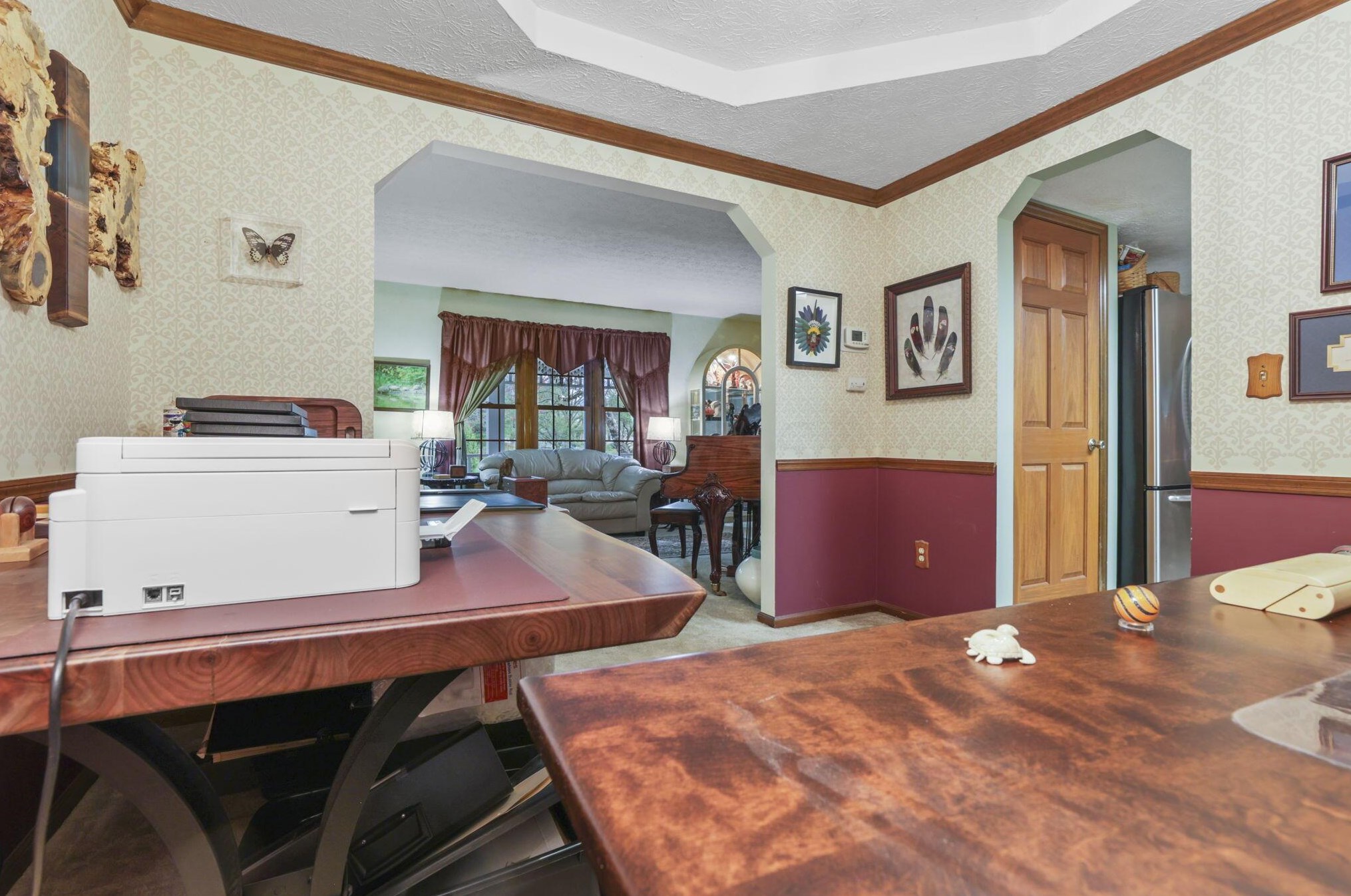 9875 Hounsdale Dr, Pickerington OH  43147-9786 exterior