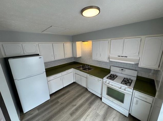 5760 Corinne Creek Dr, Columbus OH  43232-1606 exterior