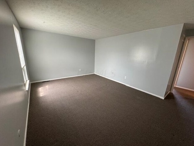 5760 Corinne Creek Dr, Columbus OH  43232-1606 exterior