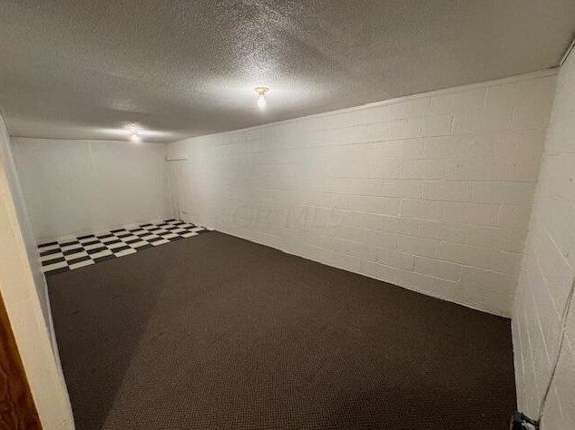 5760 Corinne Creek Dr, Columbus OH  43232-1606 exterior