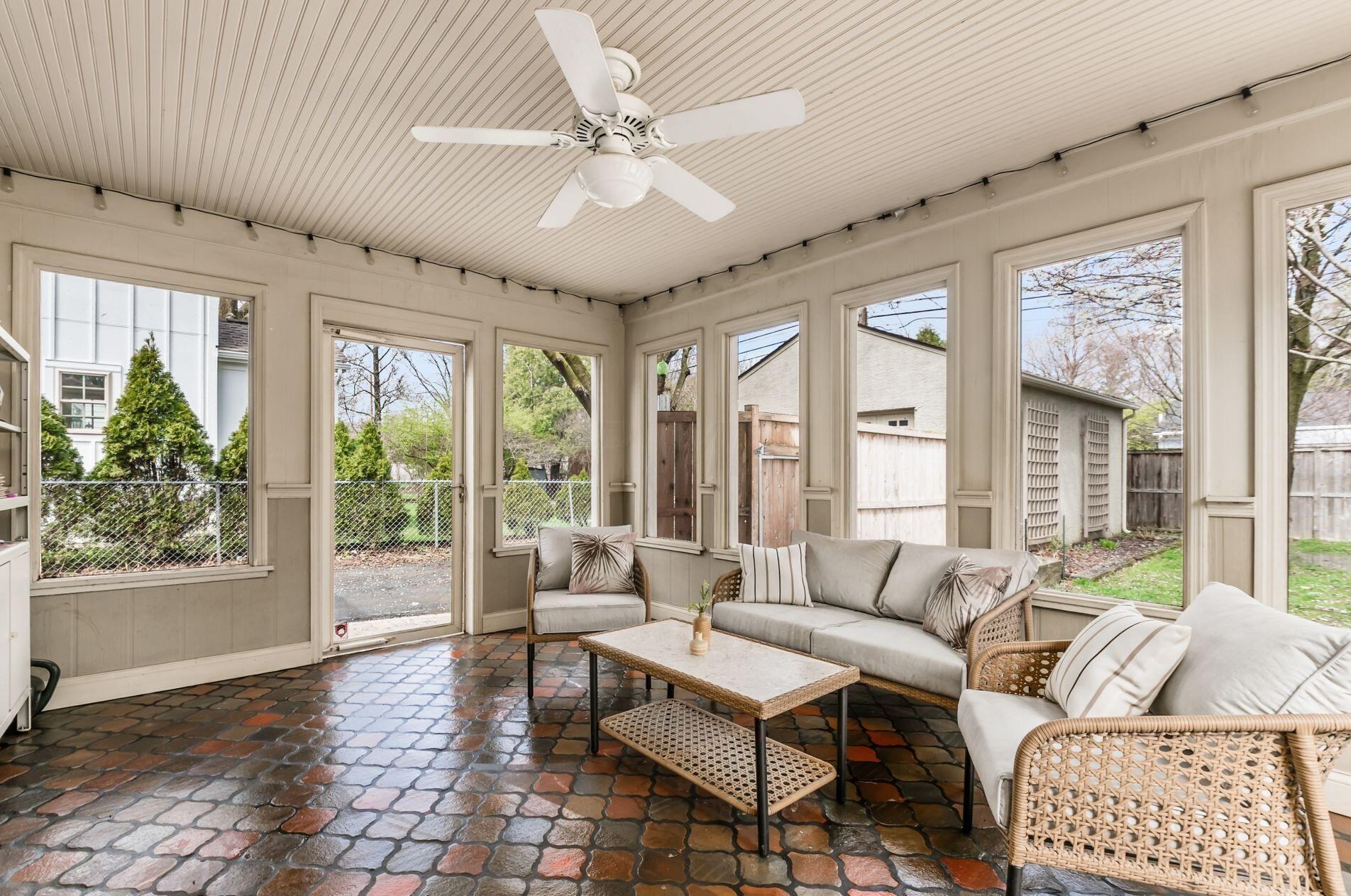 1490 College Hill Dr, Columbus OH  43221-3415 exterior