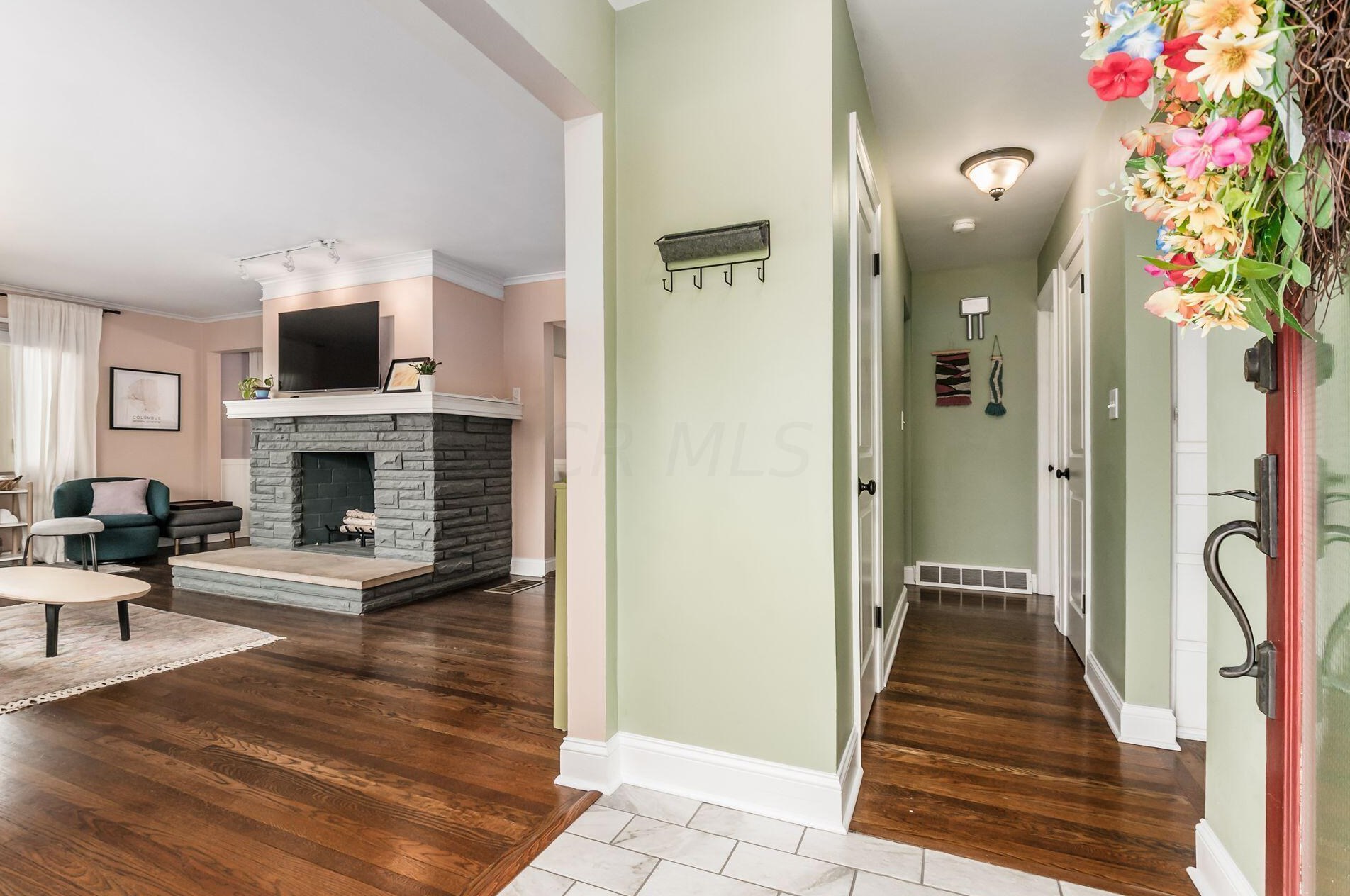 1490 College Hill Dr, Columbus OH  43221-3415 exterior