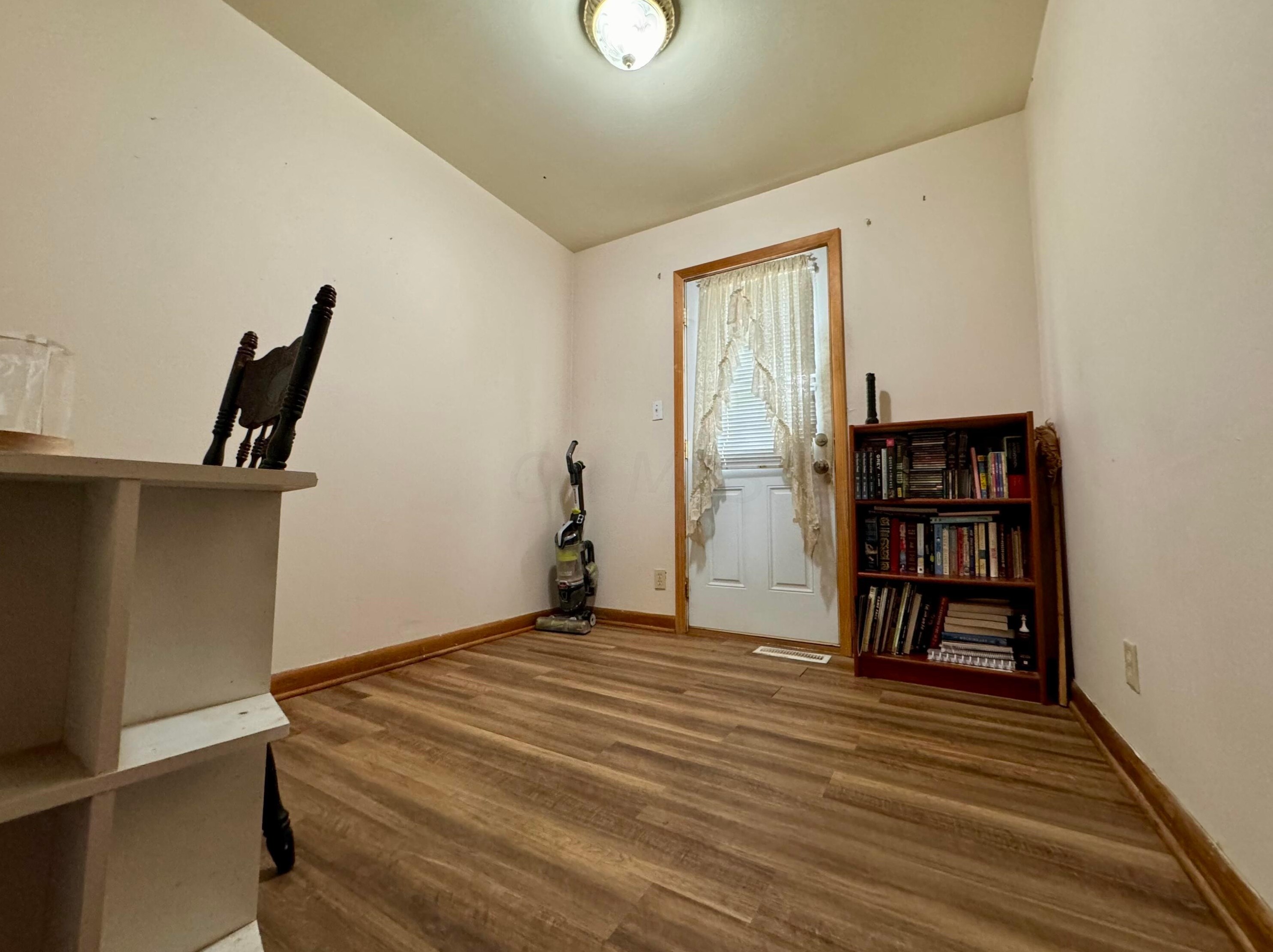 4066 Etna St, Columbus OH 43213-2382 exterior