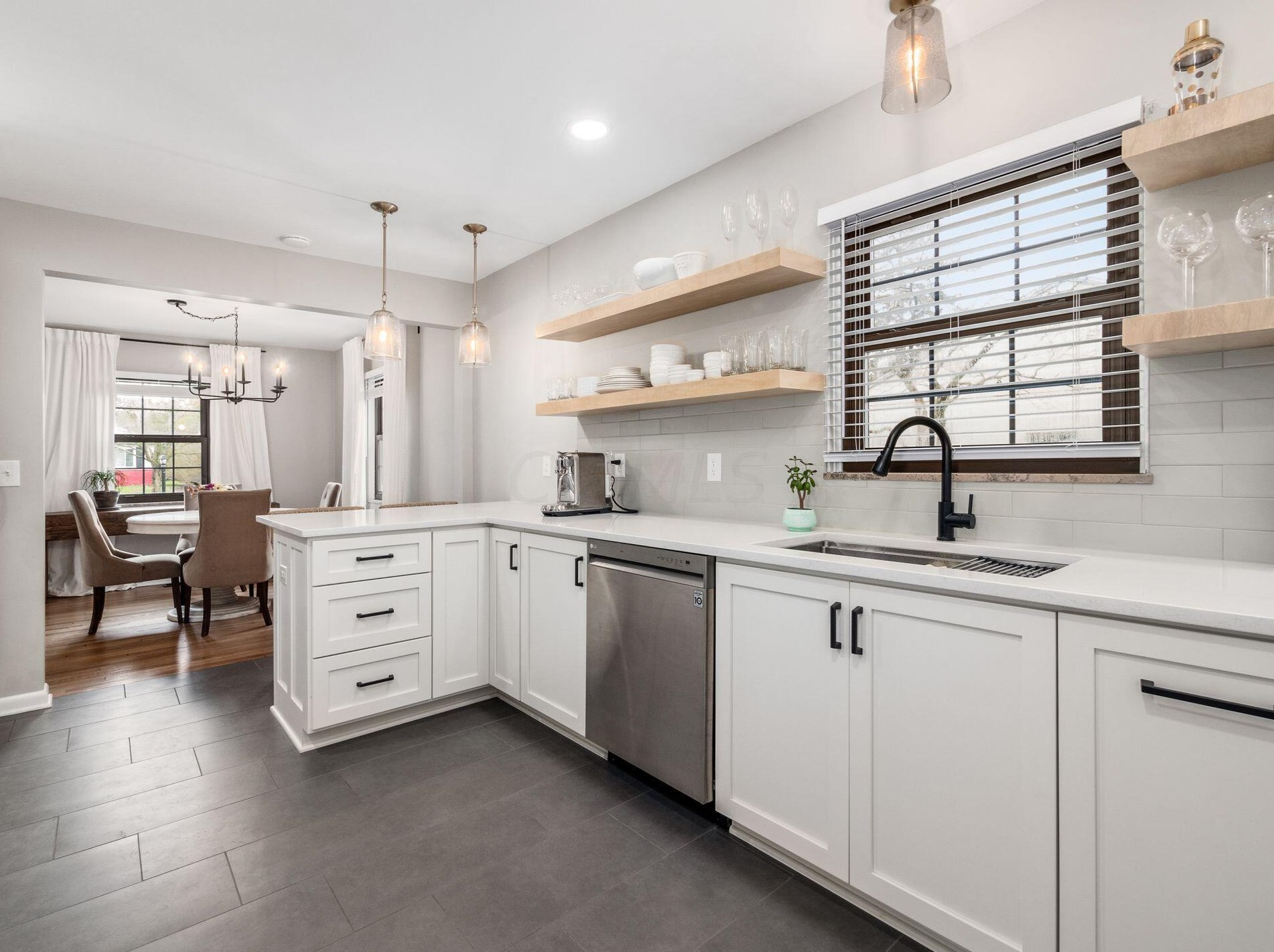 2872 Zollinger Rd, Columbus OH 43221-1761 exterior