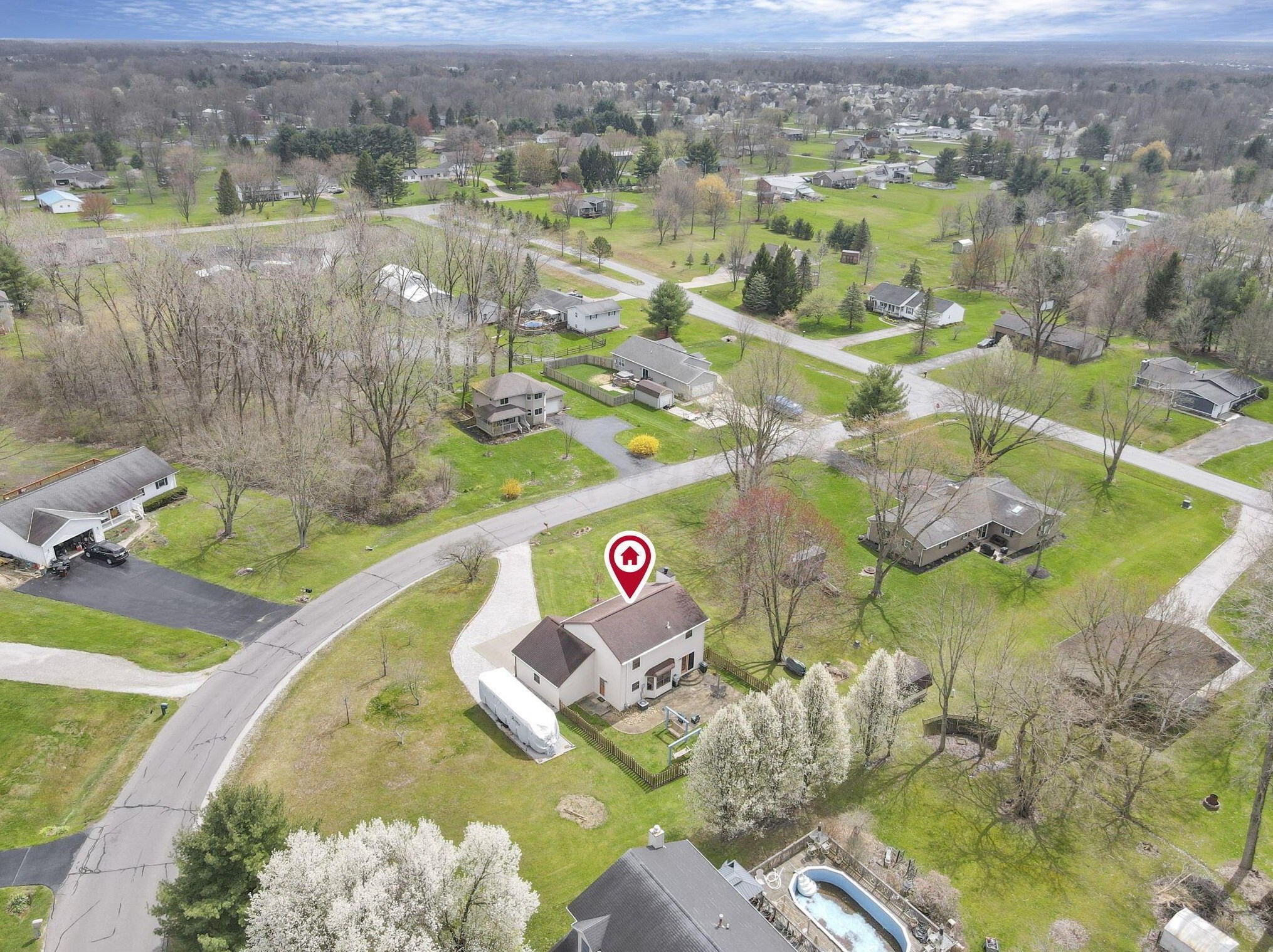 63 Forward Pass Rd, Pataskala OH  43062-8519 exterior