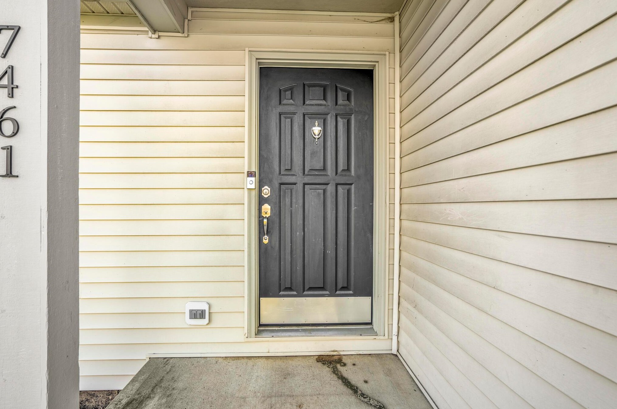 7461 Clancy Way, Westerville OH  43082-9307 exterior