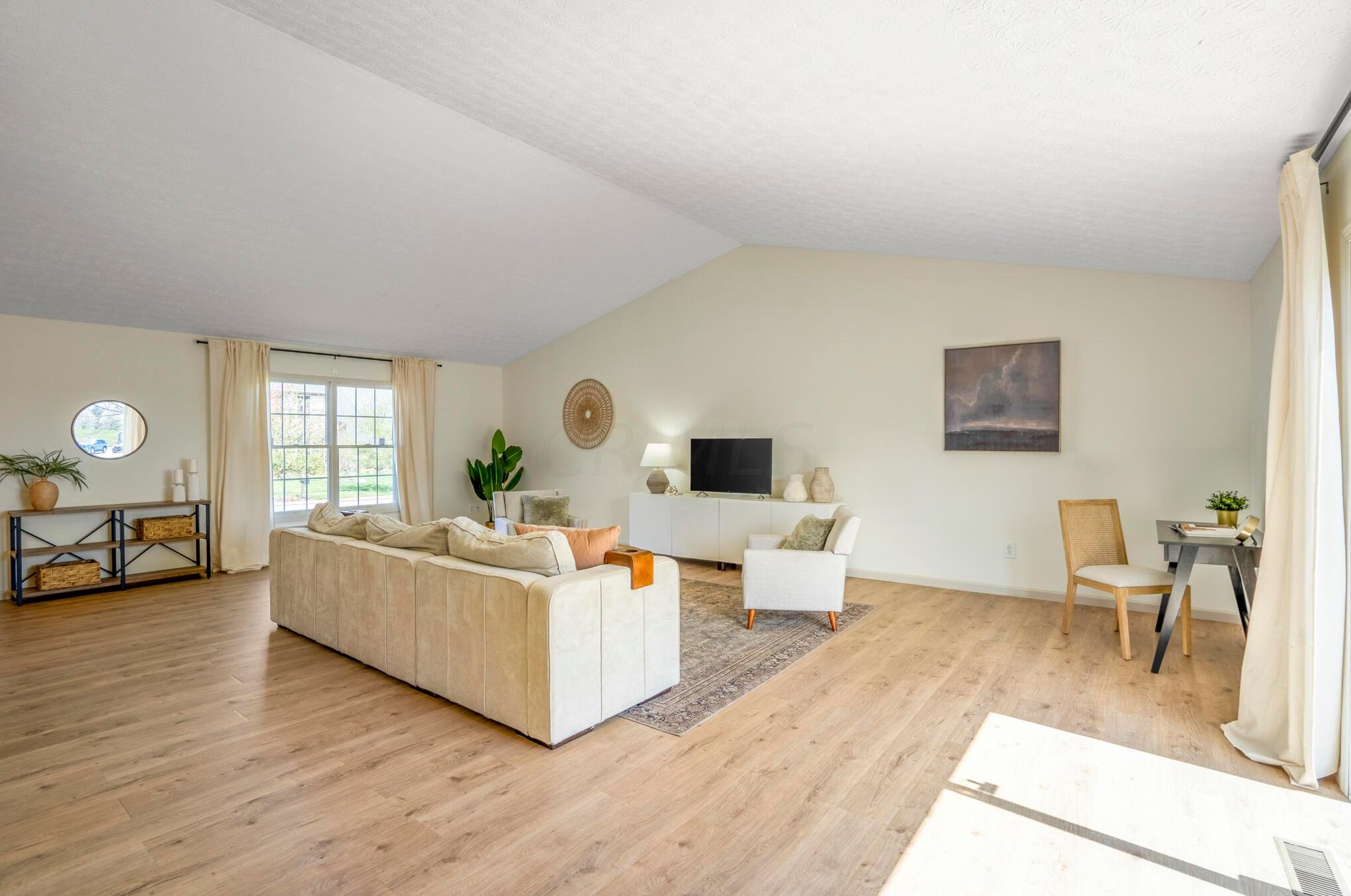 7461 Clancy Way, Westerville OH  43082-9307 exterior