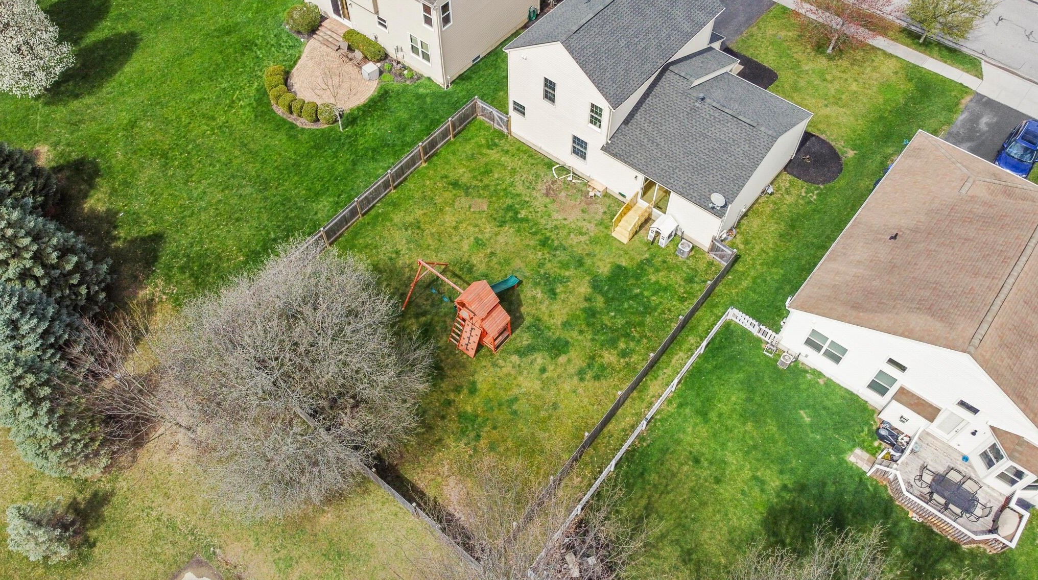 7461 Clancy Way, Westerville OH  43082-9307 exterior