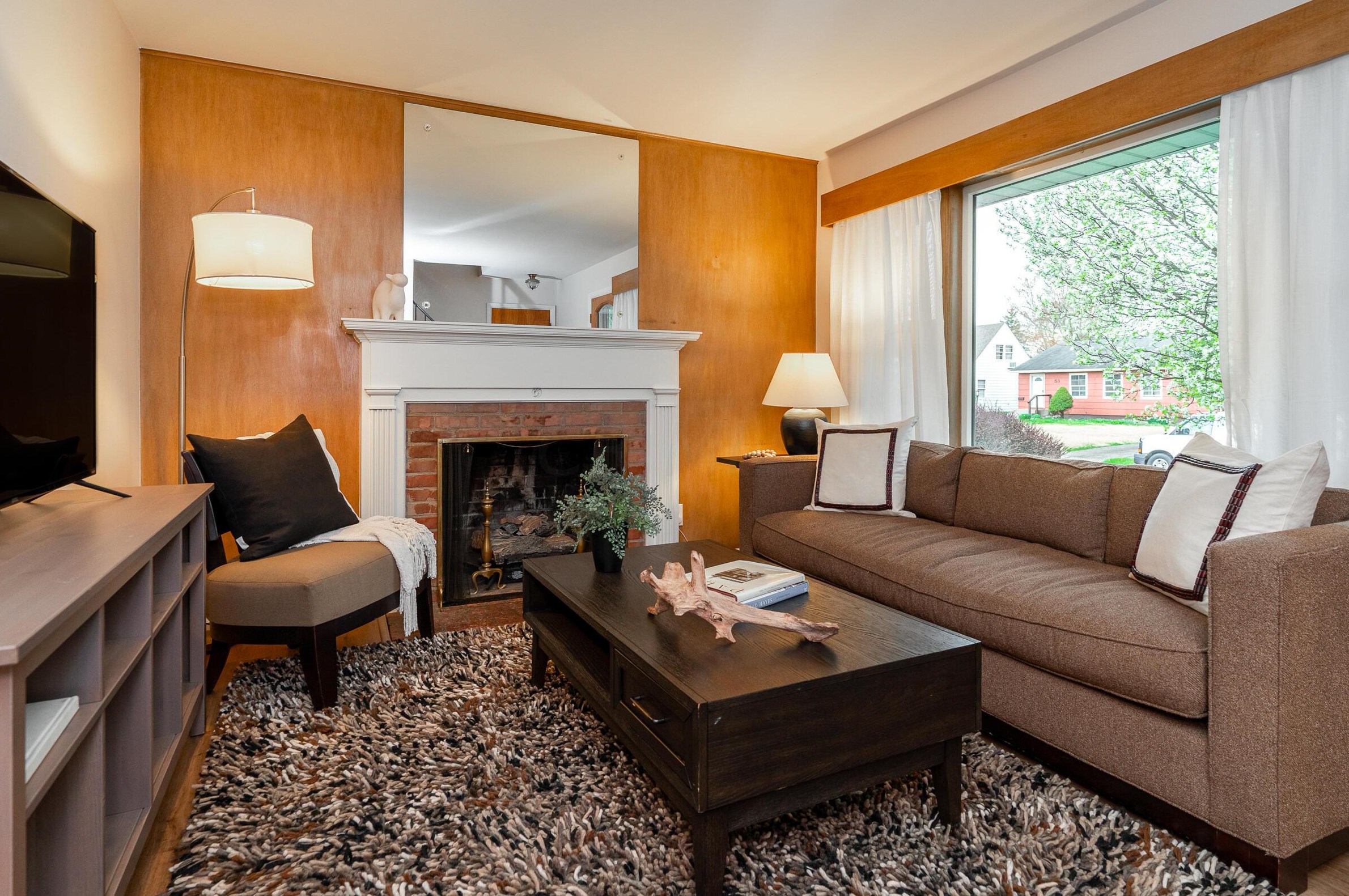 62 Chesterfield Rd, Columbus OH  43209-1509 exterior