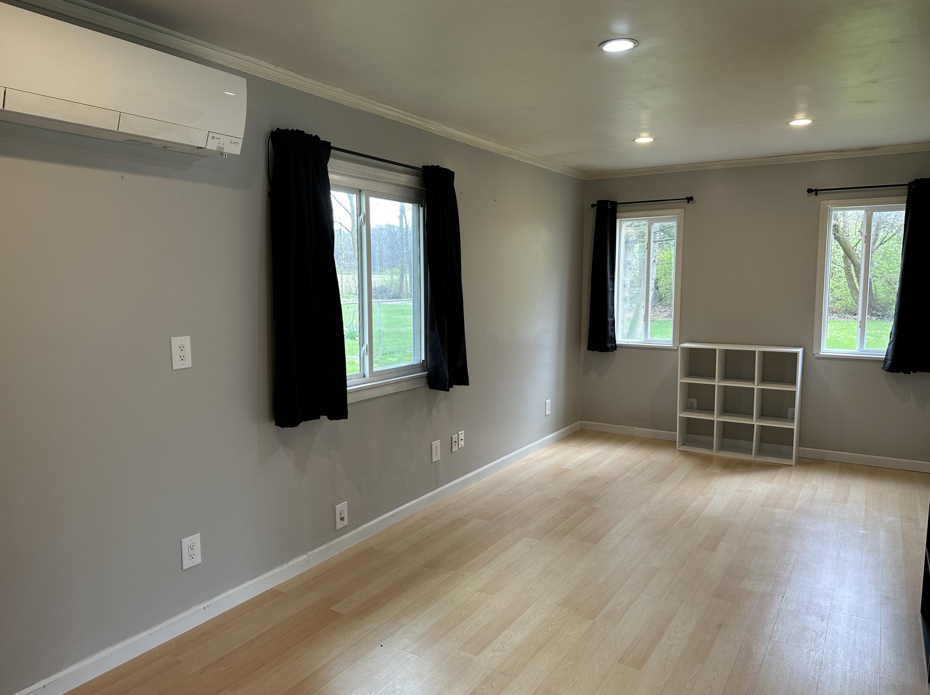 5229 Outerview Dr, Springfield OH  45502-9191 exterior
