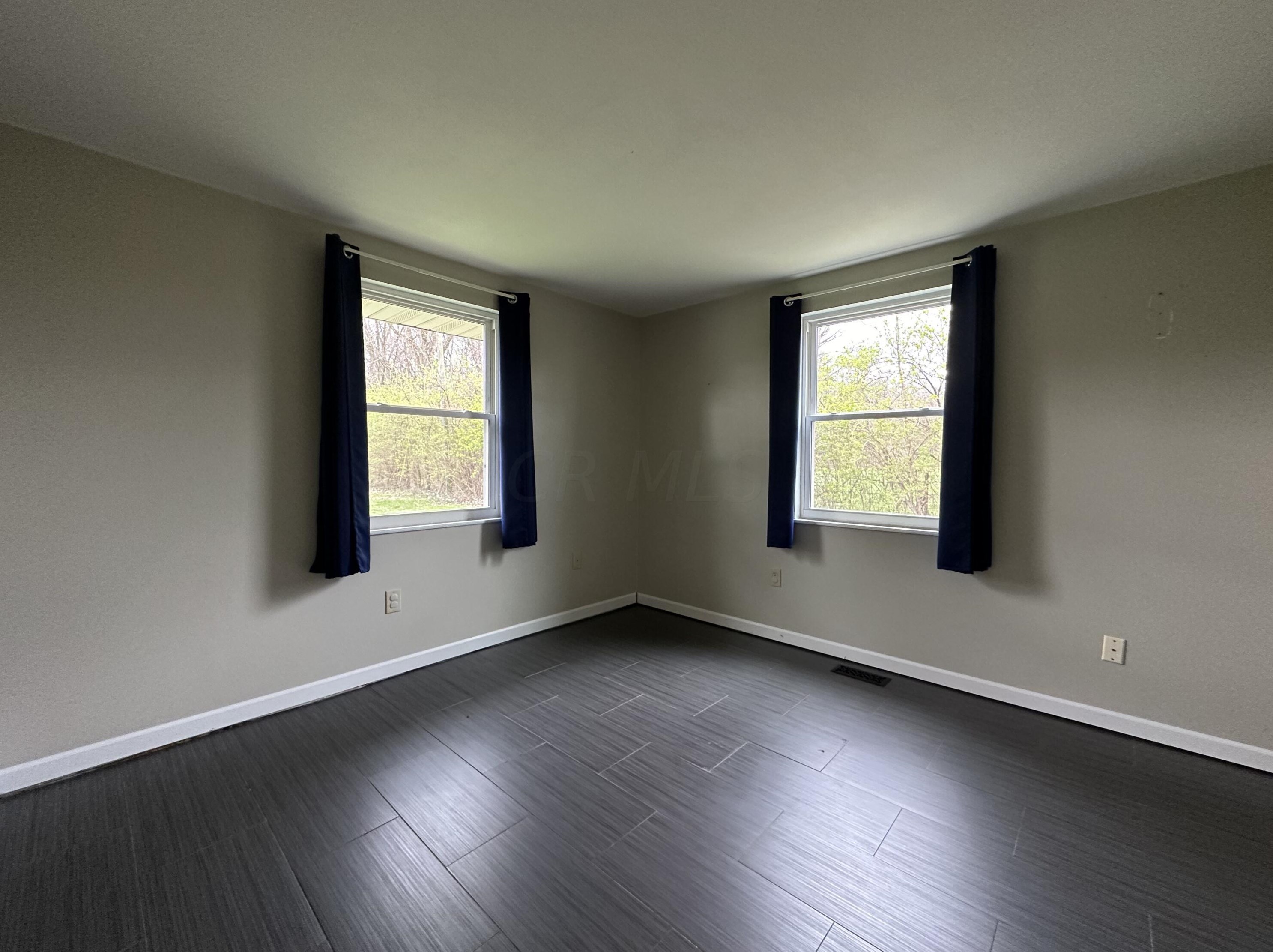 5229 Outerview Dr, Springfield OH  45502-9191 exterior
