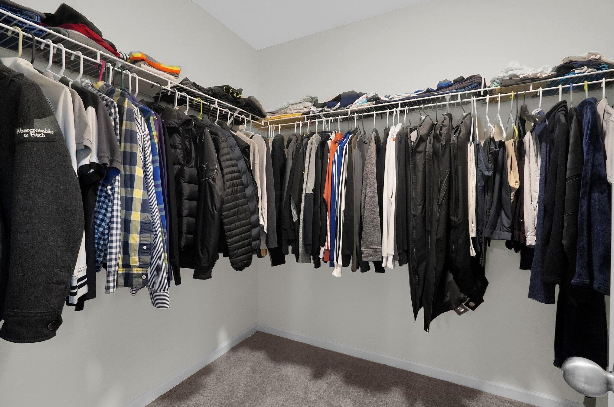 53 Hawthorne Dr, Ashville OH  43103-9374 exterior