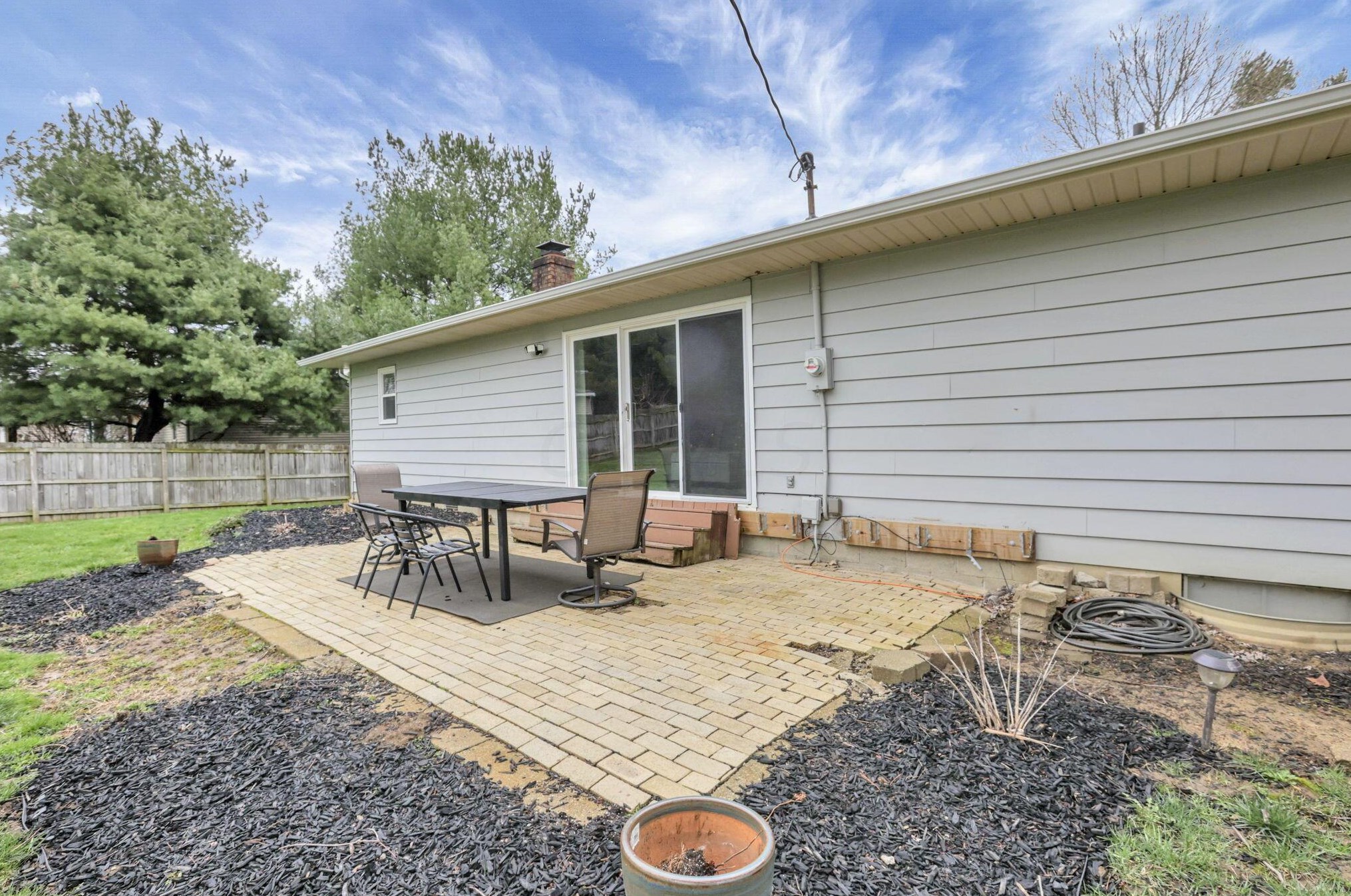 5020 Deeds Rd, Granville OH  43023-9426 exterior