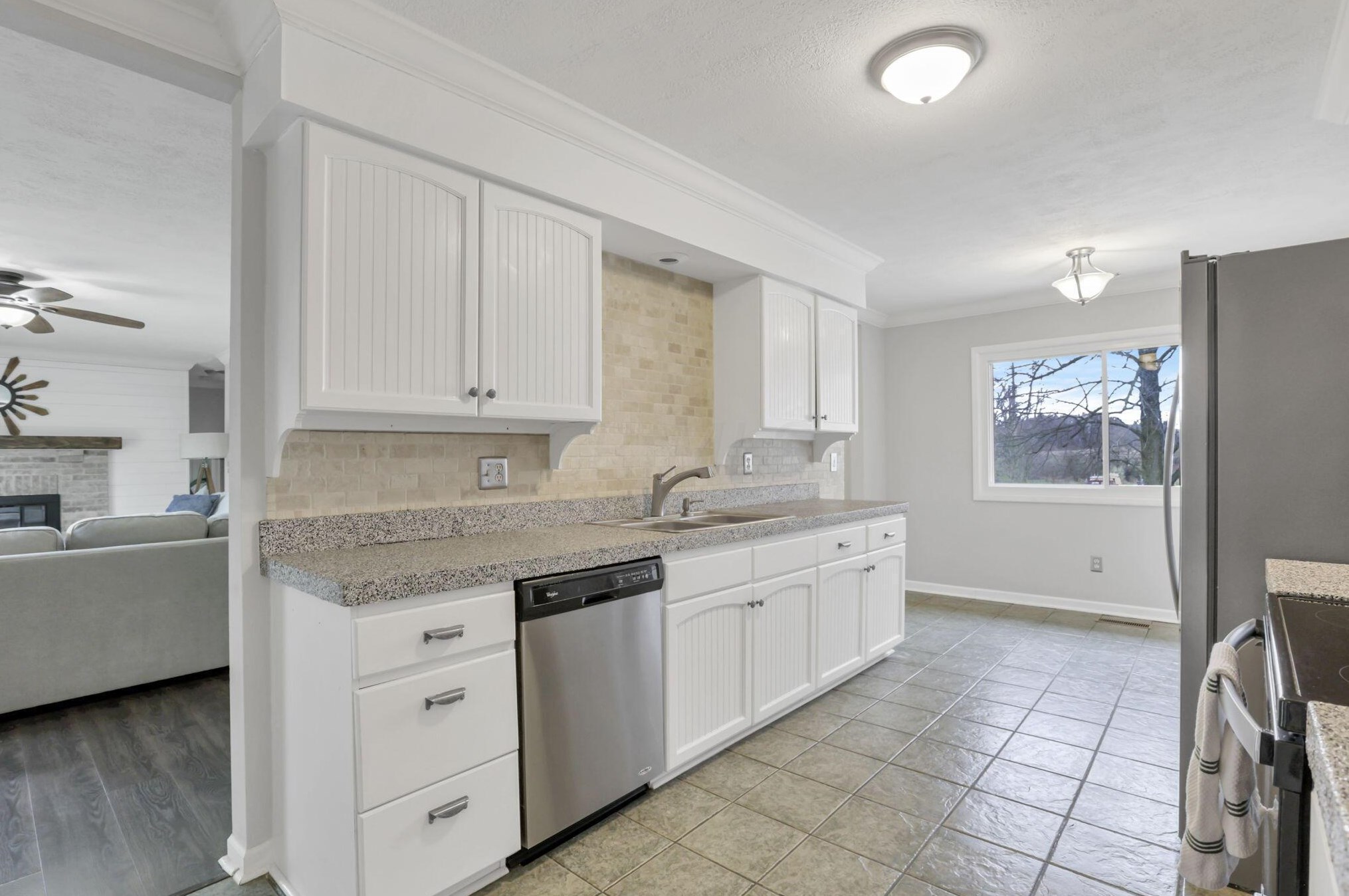 5020 Deeds Rd, Granville OH  43023-9426 exterior
